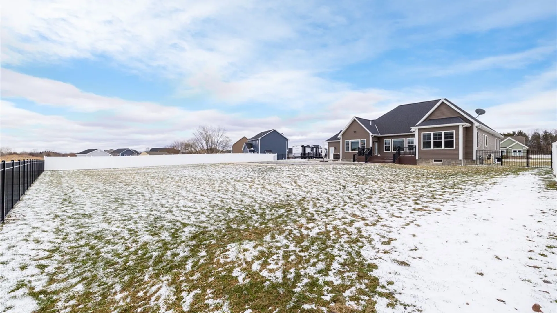 Property at 97 Kingsford Lane, Ogden, NY 14559 43