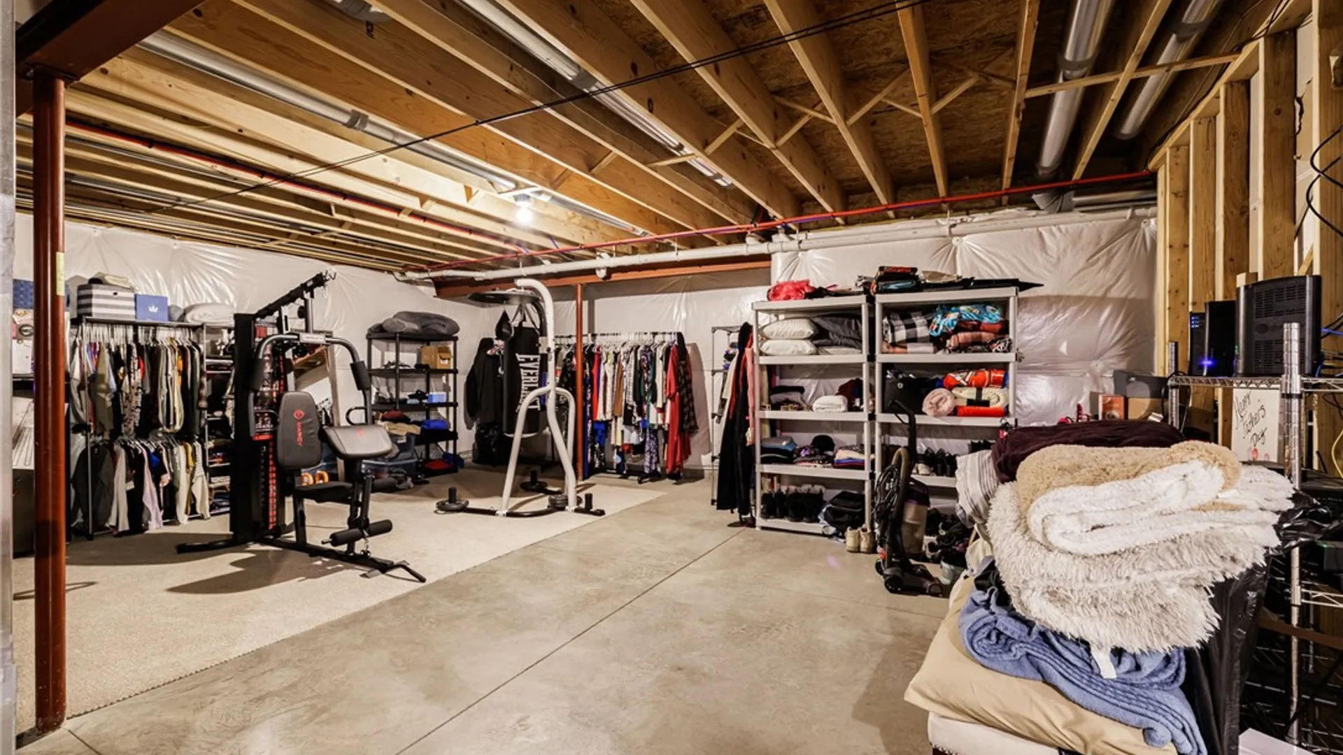 Property at 97 Kingsford Lane, Ogden, NY 14559 48