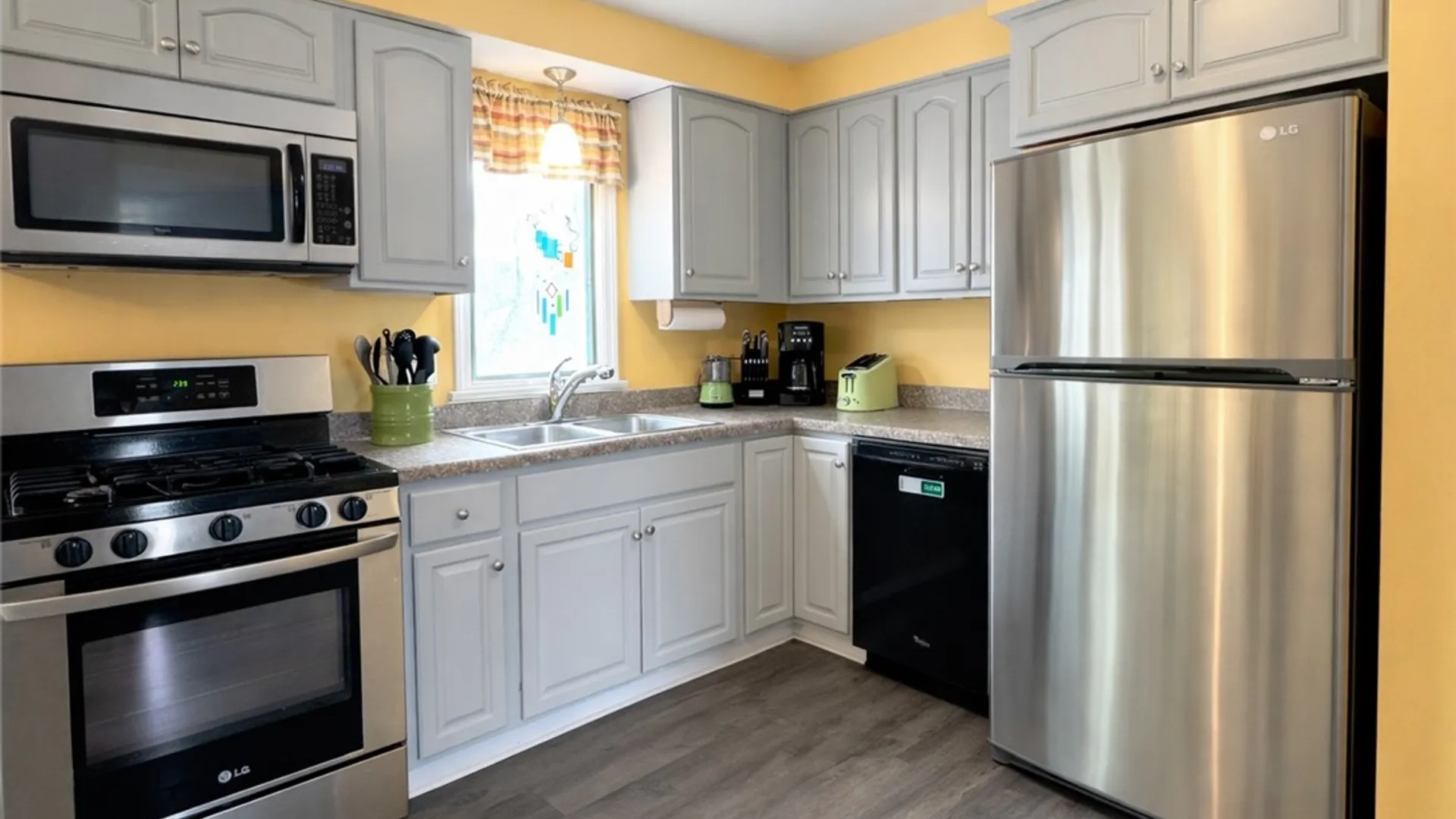 Property at 37 Penhurst Road, Brighton, NY 14610 2