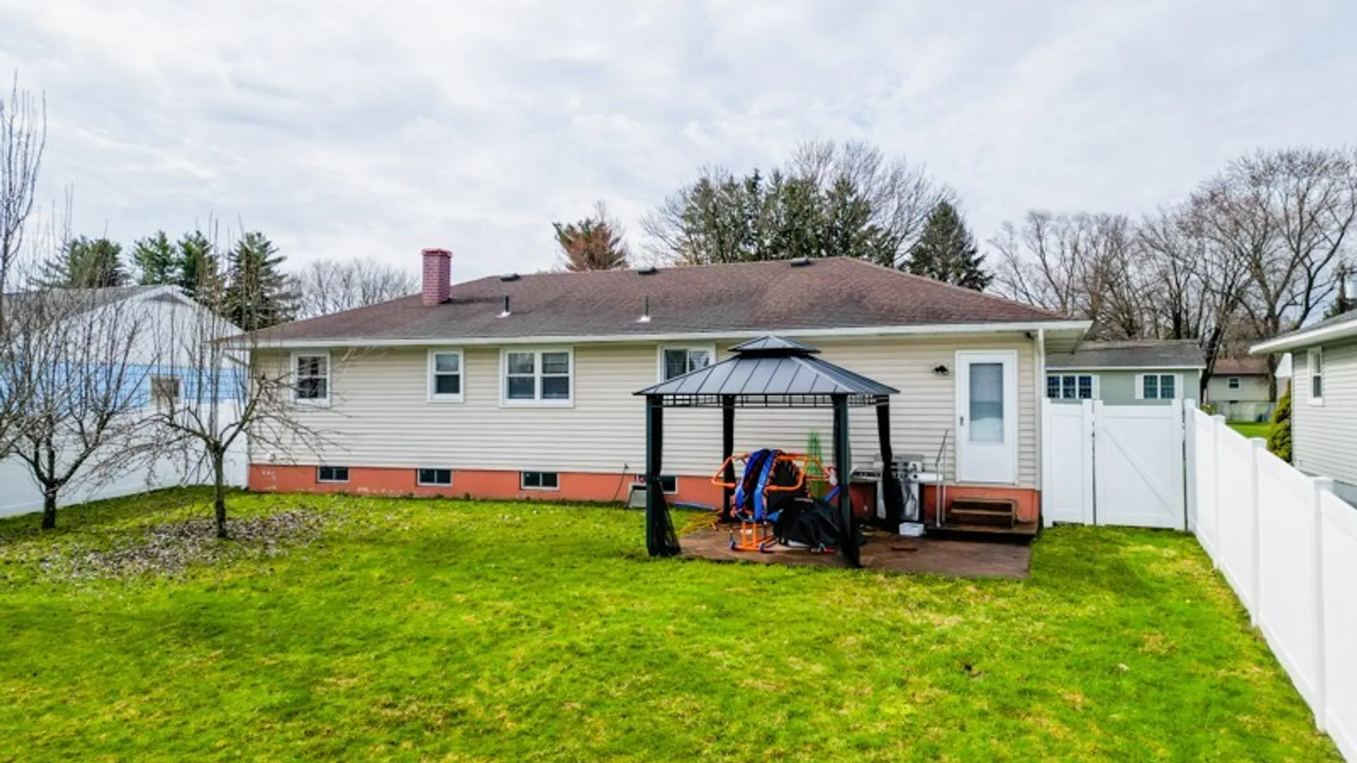 Property at 2320 W Graham Avenue, Whitestown, NY 13495 5