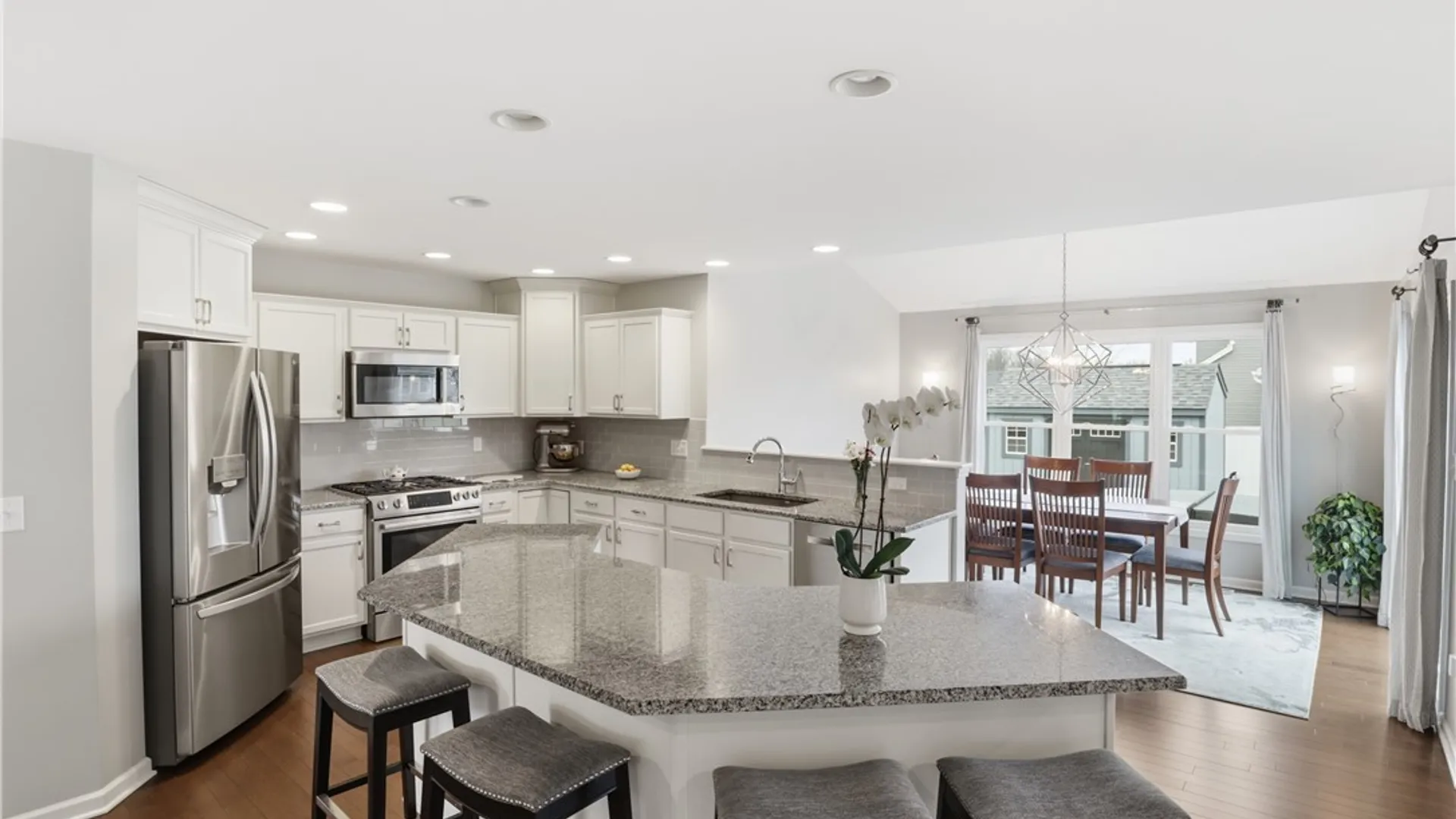 Property at 2386 Burbank Drive, Hamburg, NY 14085 17