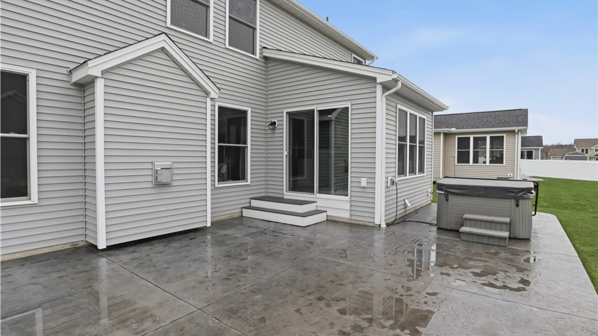 Property at 2386 Burbank Drive, Hamburg, NY 14085 5