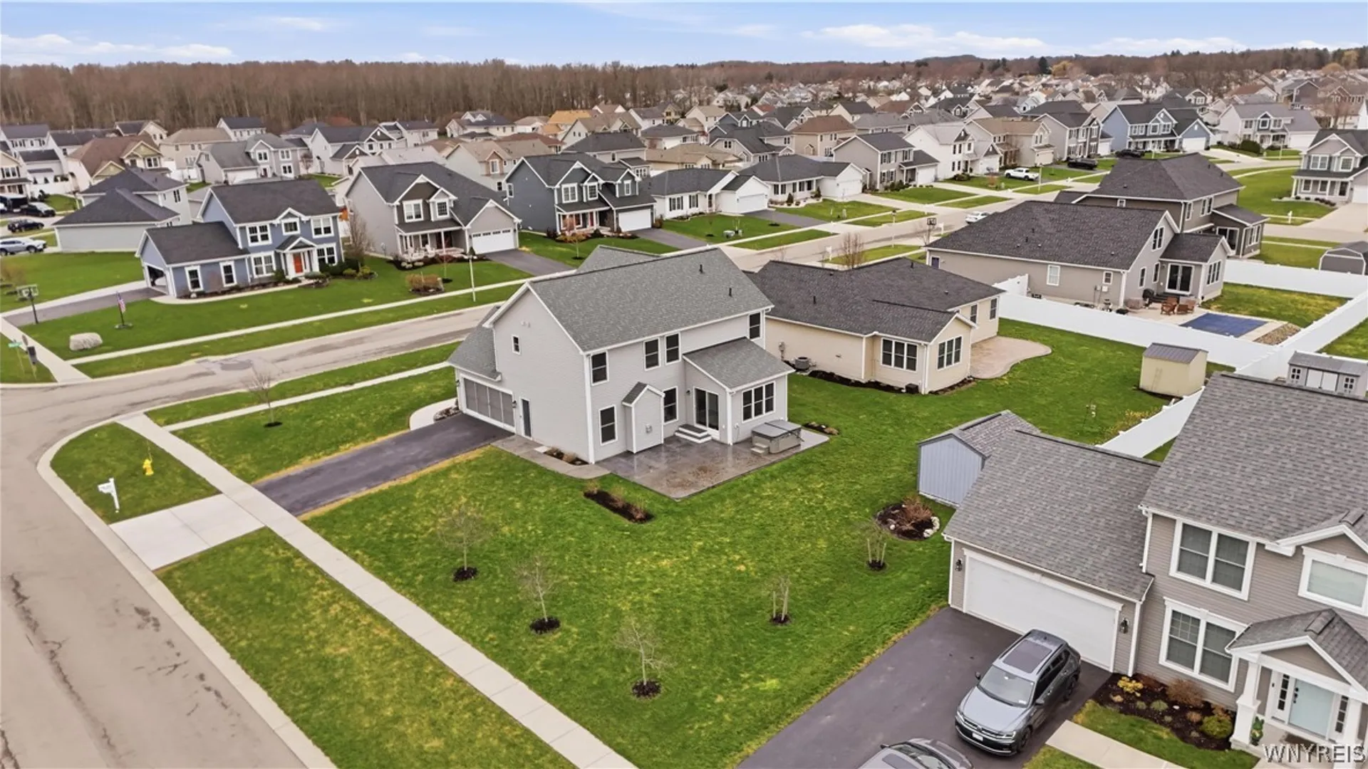 Property at 2386 Burbank Drive, Hamburg, NY 14085 7