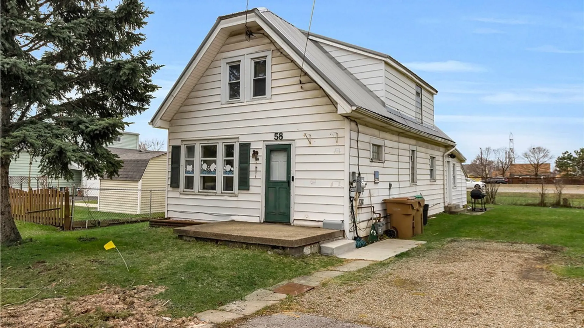 Property at 58 Pinehurst Avenue, Cheektowaga, NY 14225 2