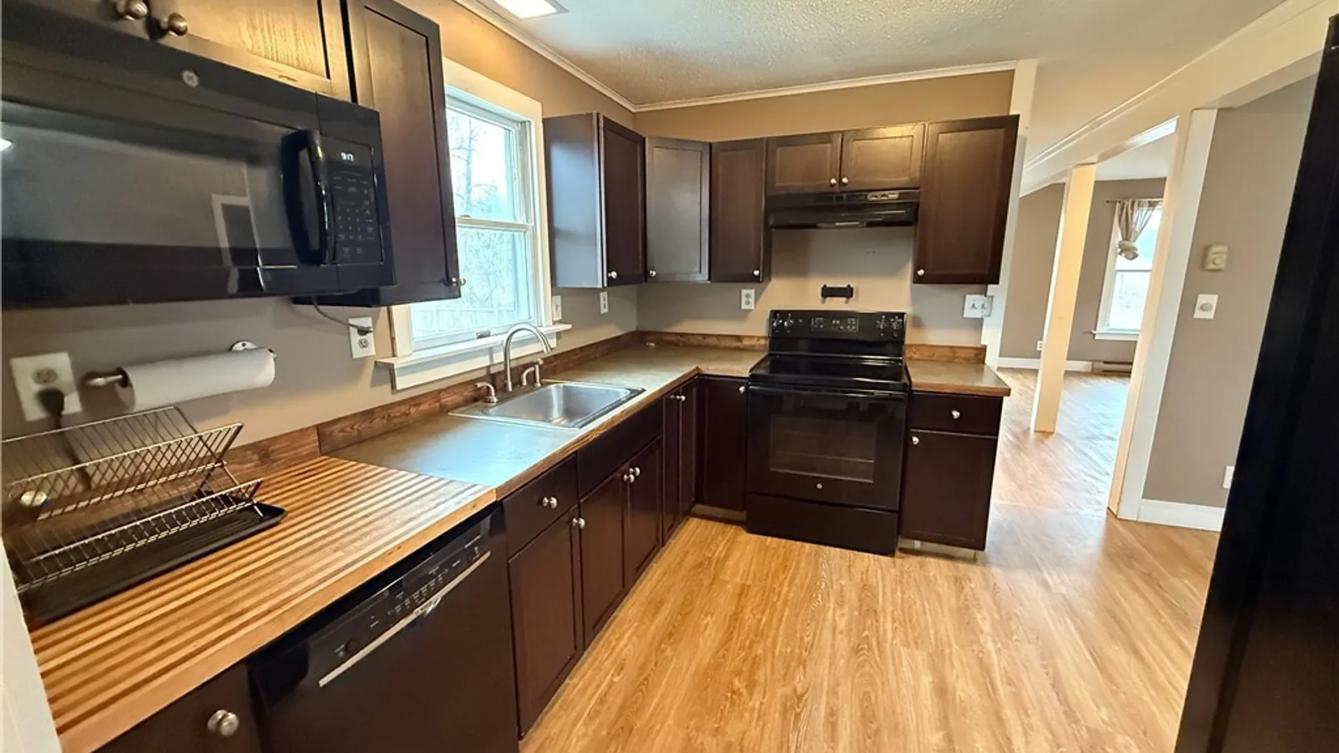 Property at 7084 Island Road, Cicero, NY 13039 11