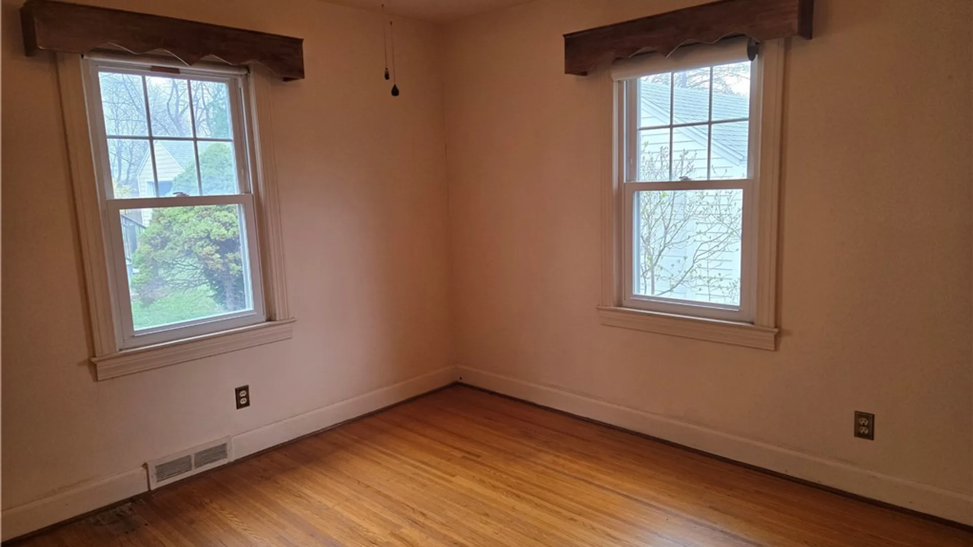 Property at 3 Celia Drive, Henrietta, NY 14623 24