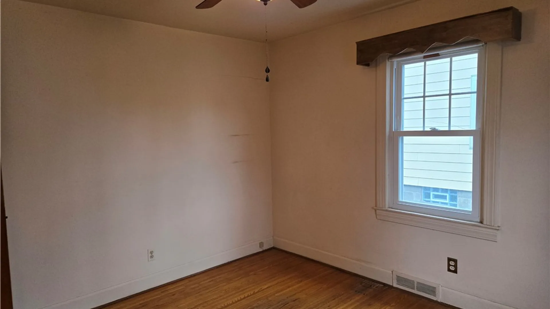 Property at 3 Celia Drive, Henrietta, NY 14623 25