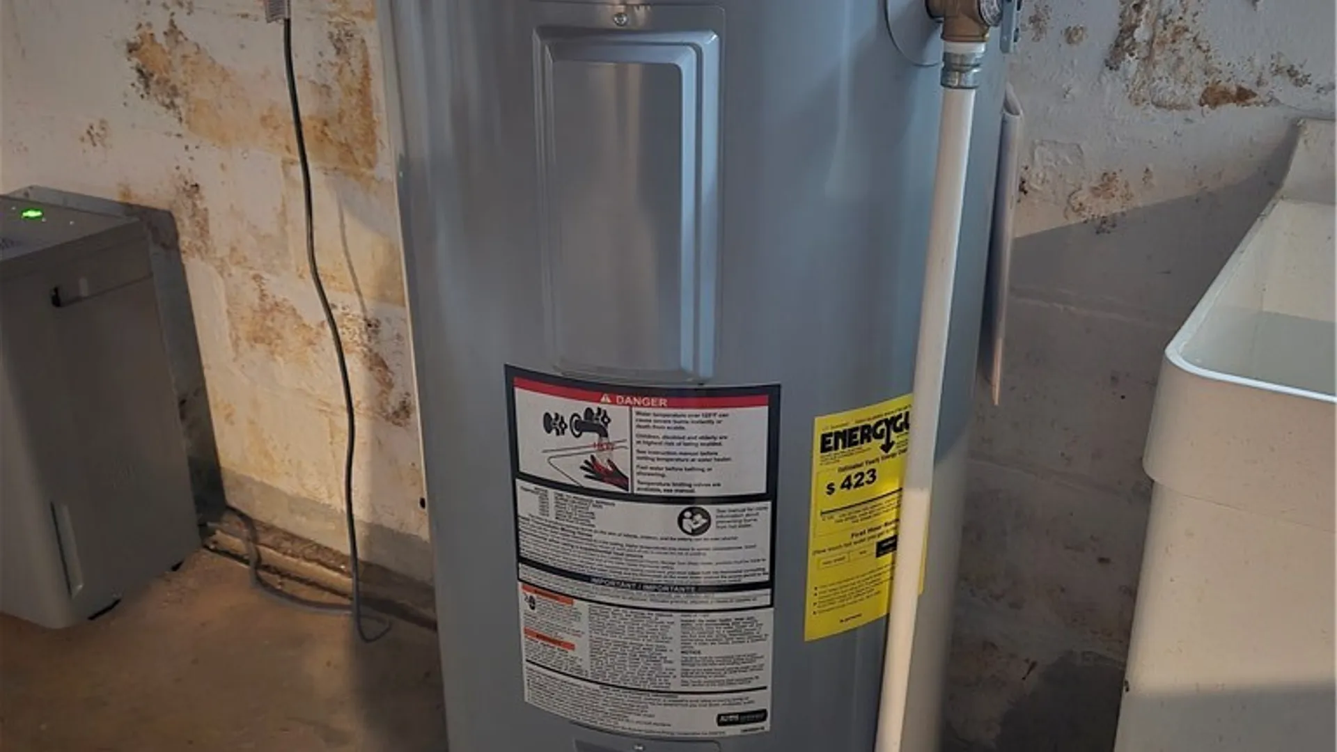 Property at 3 Celia Drive, Henrietta, NY 14623 38