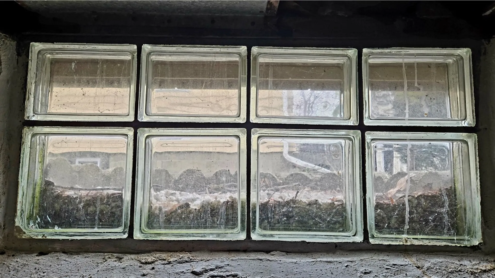 Property at 3 Celia Drive, Henrietta, NY 14623 45