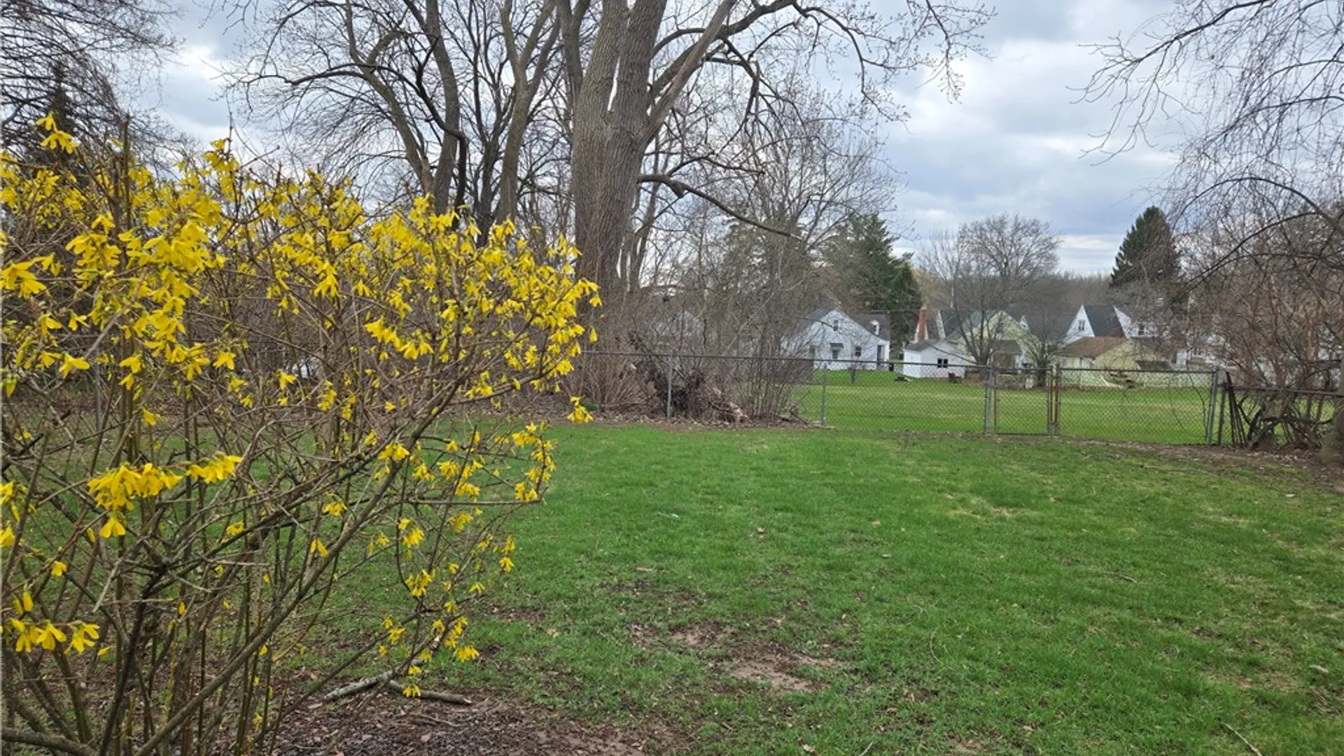 Property at 3 Celia Drive, Henrietta, NY 14623 50