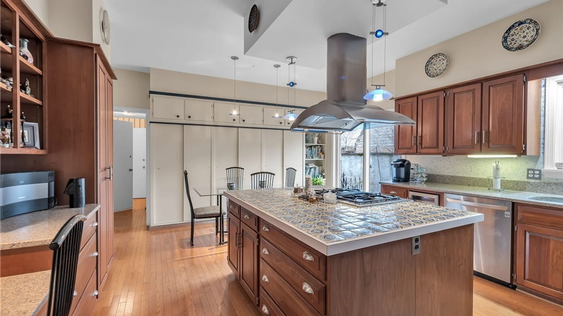 Property at 75 Nottingham Terrace, Buffalo, NY 14216 11