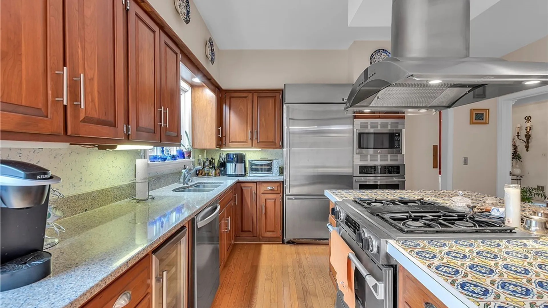 Property at 75 Nottingham Terrace, Buffalo, NY 14216 12