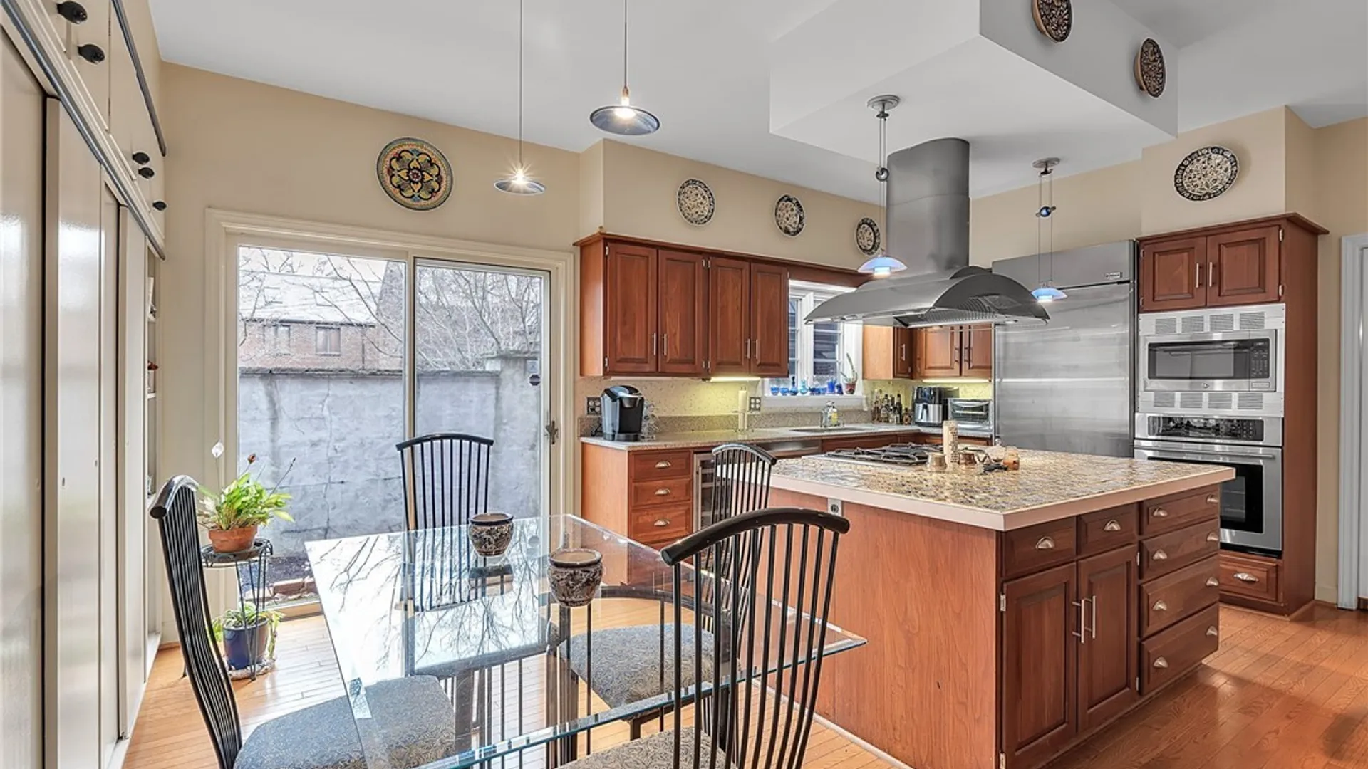 Property at 75 Nottingham Terrace, Buffalo, NY 14216 15