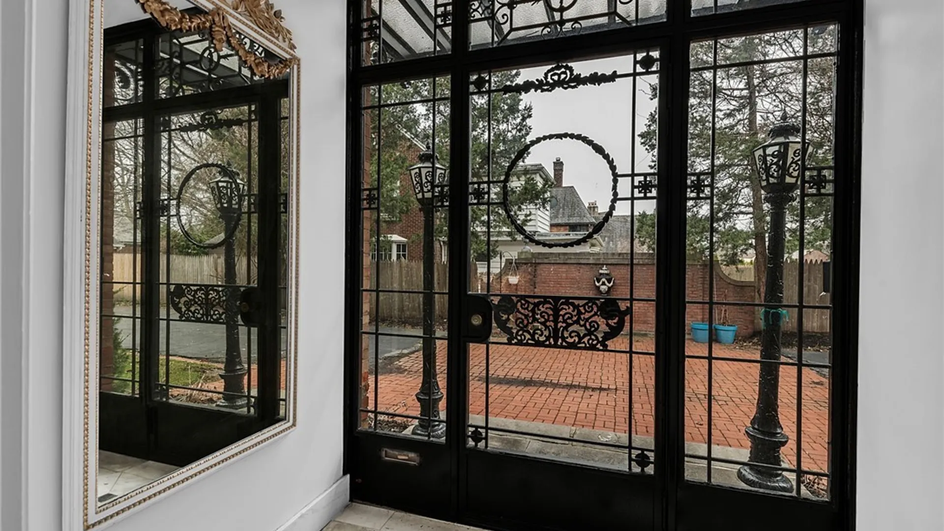 Property at 75 Nottingham Terrace, Buffalo, NY 14216 2