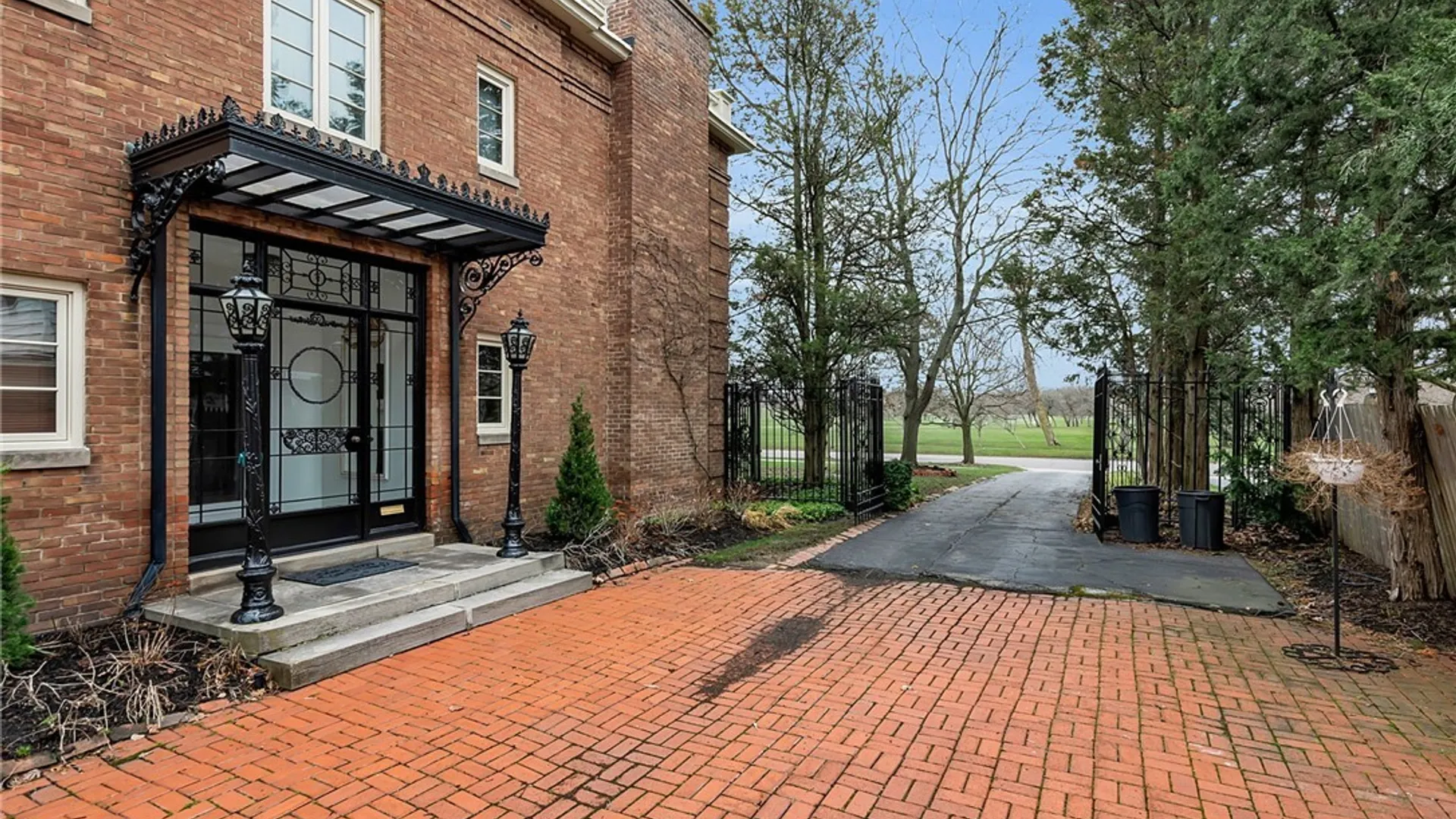 Property at 75 Nottingham Terrace, Buffalo, NY 14216 38