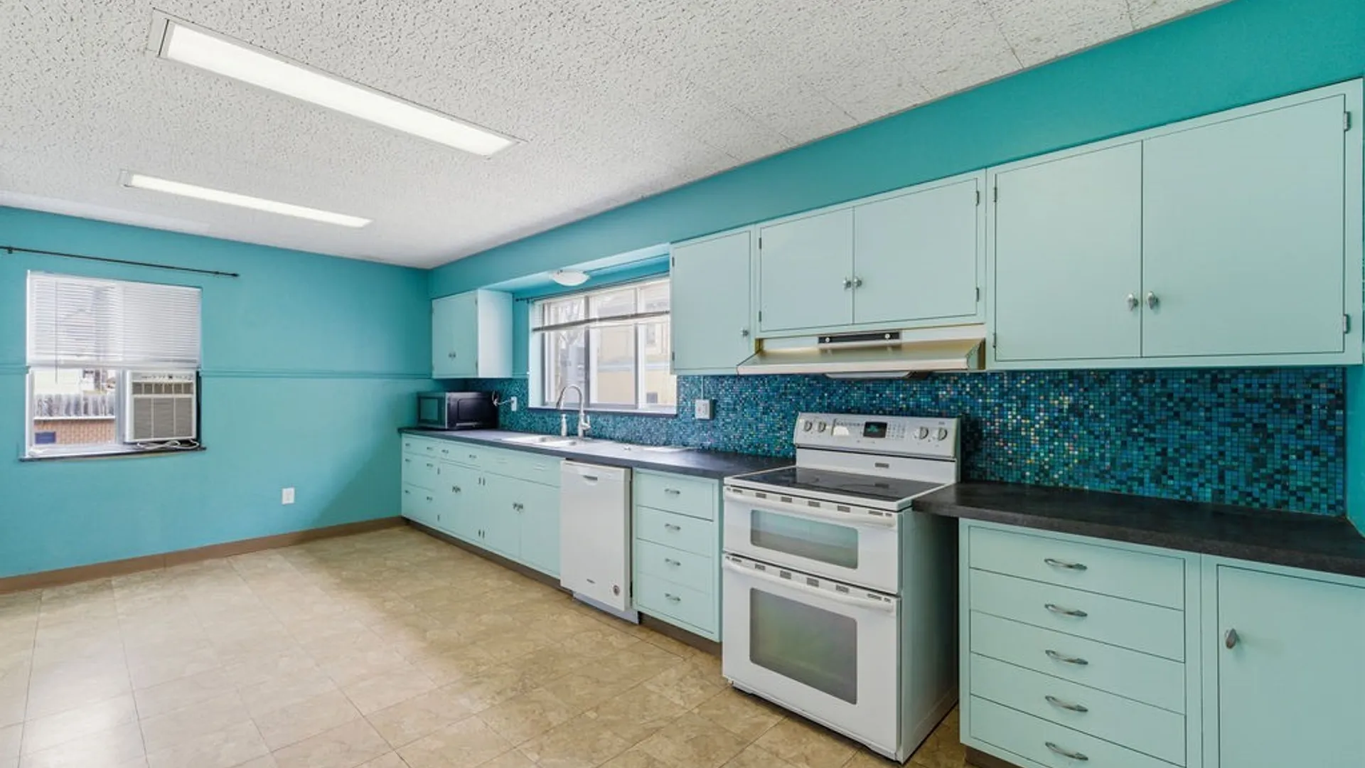 Property at 57 St John's Parkside Street, Buffalo, NY 14210 17