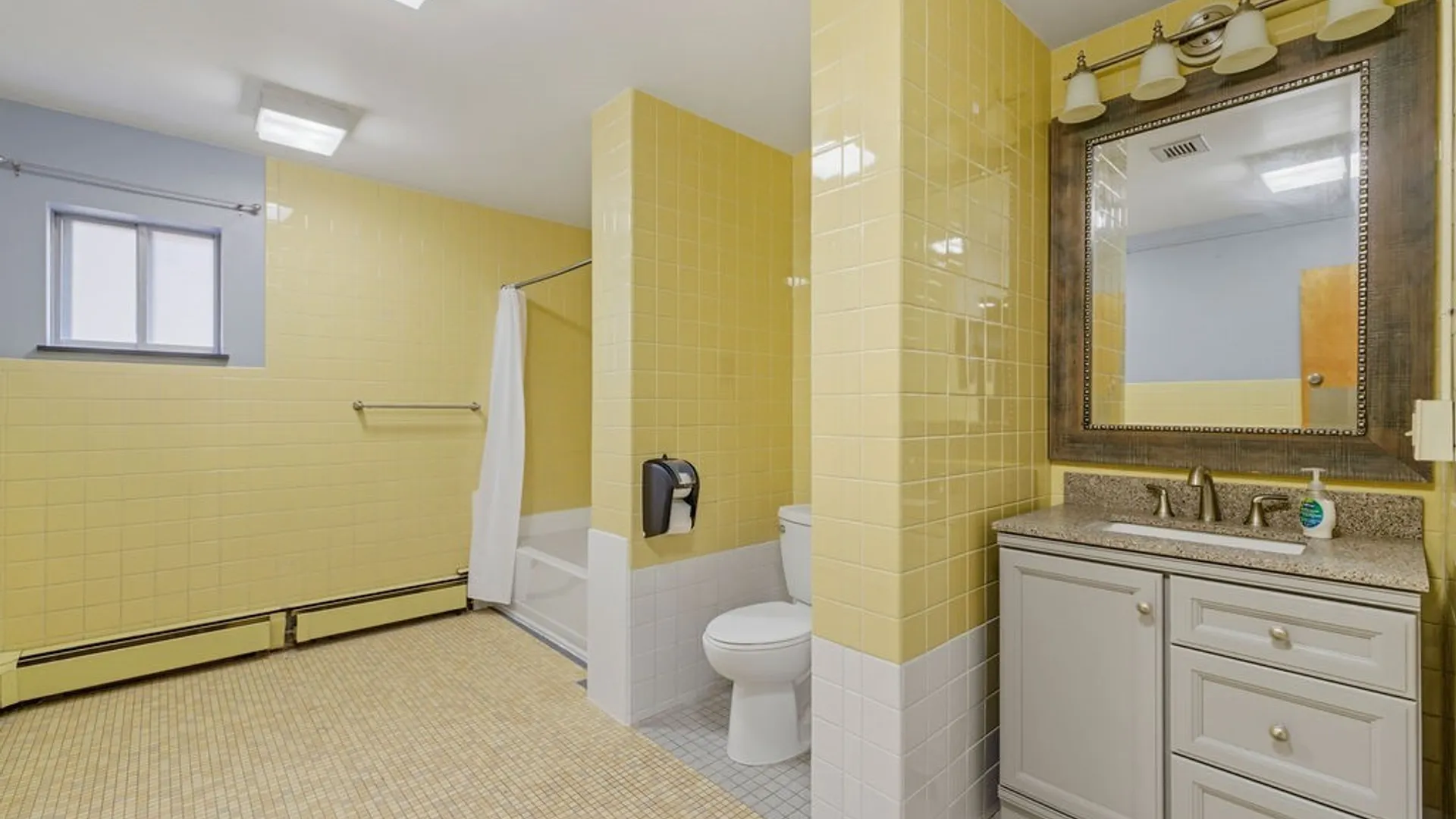 Property at 57 St John's Parkside Street, Buffalo, NY 14210 39