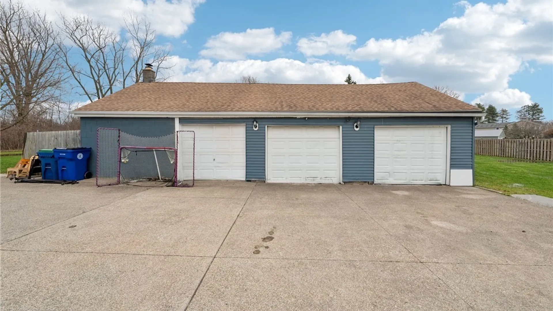 Property at 1085 Tonawanda Creek Road, Amherst, NY 14228 47