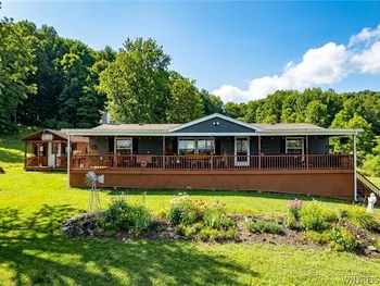 Property at 4853 Button Road, Humphrey, NY 14706
