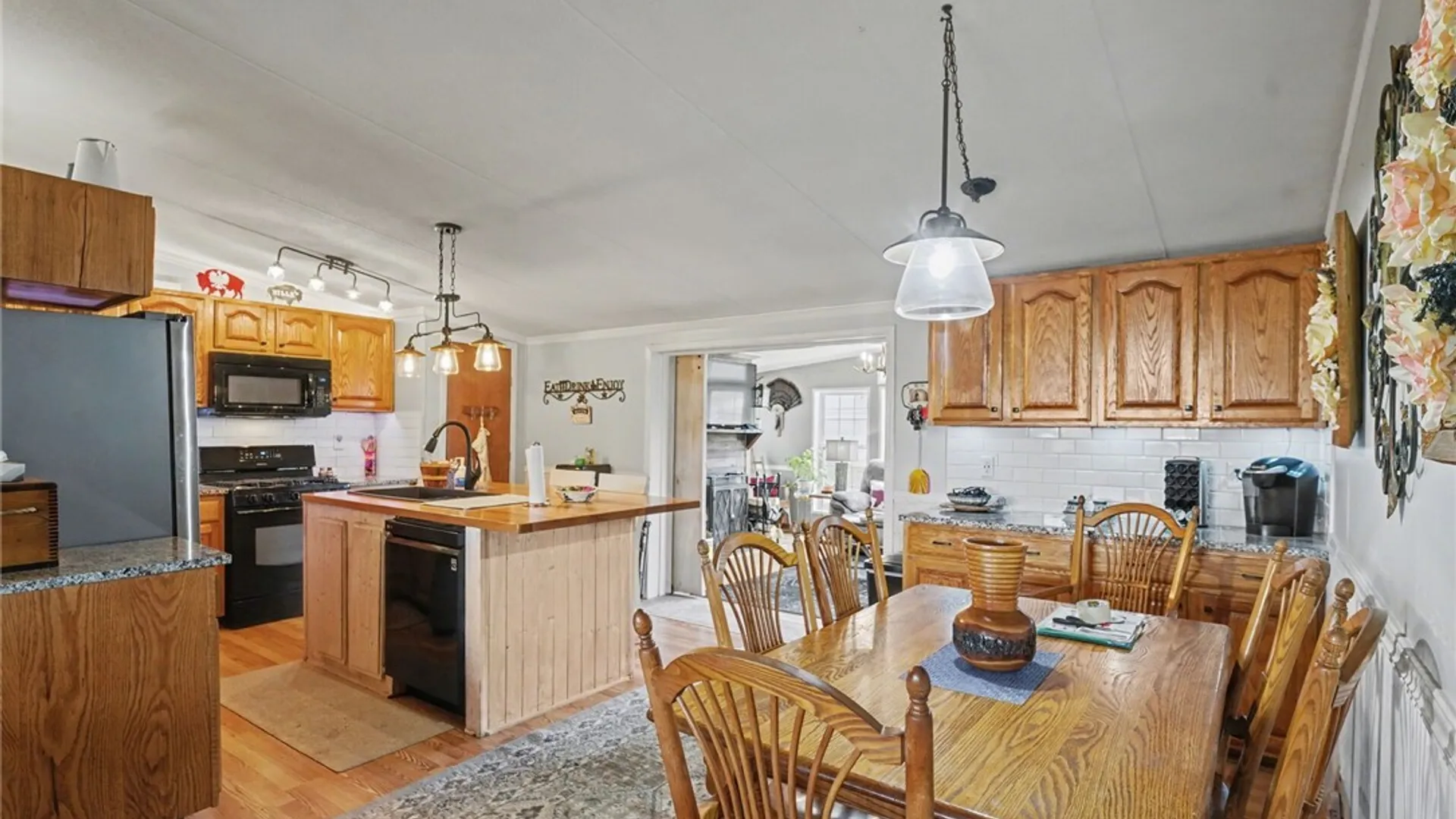 Property at 4853 Button Road, Humphrey, NY 14706 27