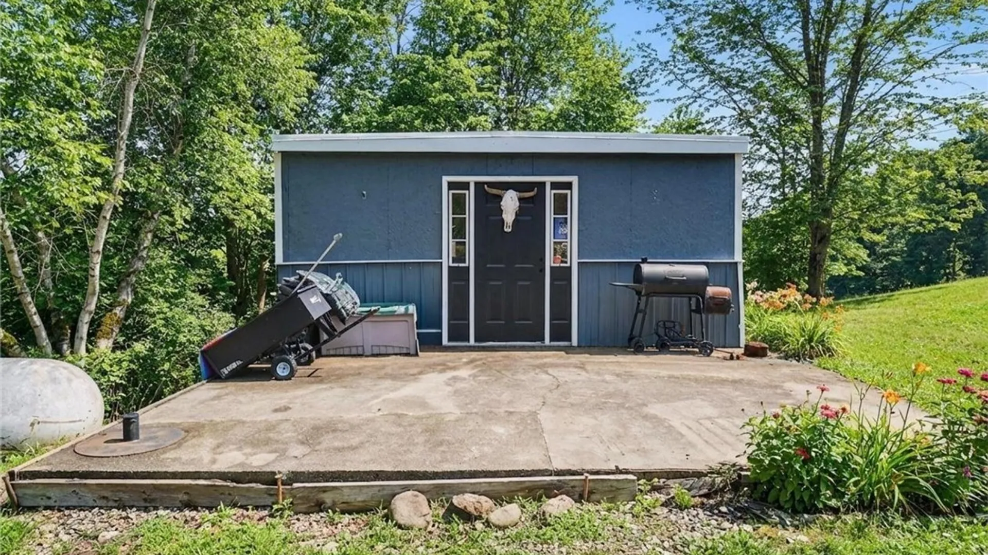 Property at 4853 Button Road, Humphrey, NY 14706 4