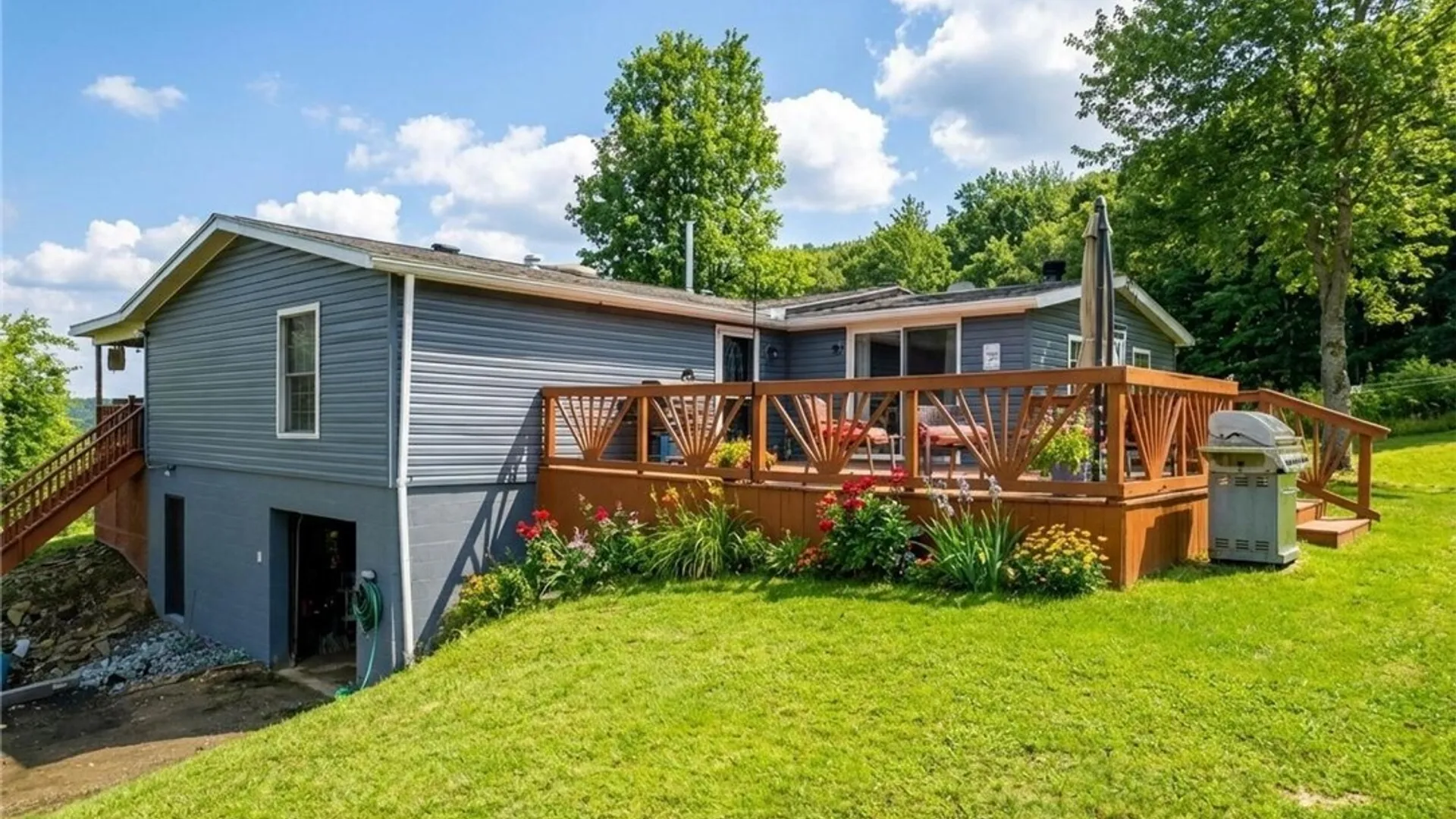 Property at 4853 Button Road, Humphrey, NY 14706 5
