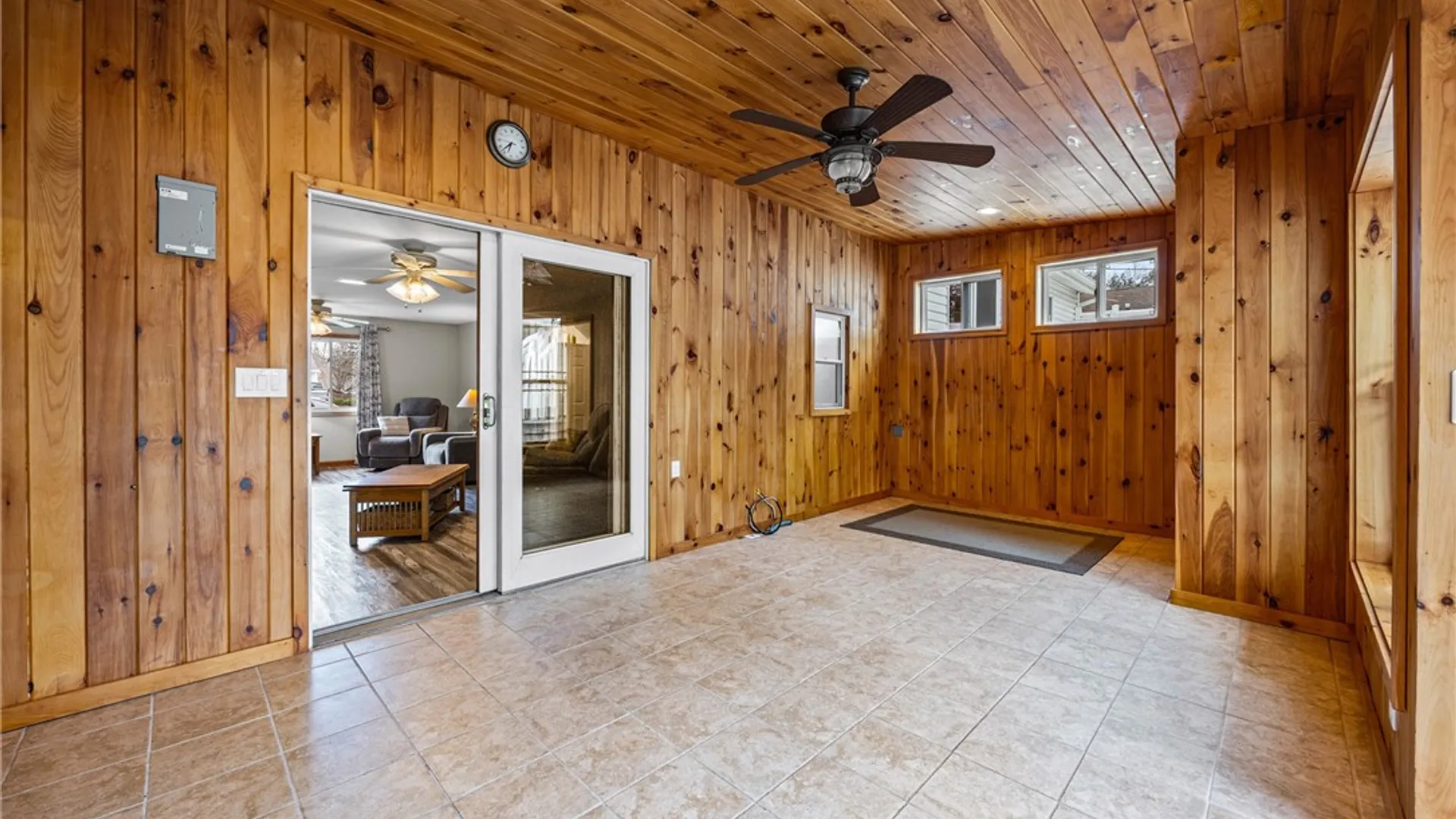 Property at 6 Kingswood Drive, Gates, NY 14624 8