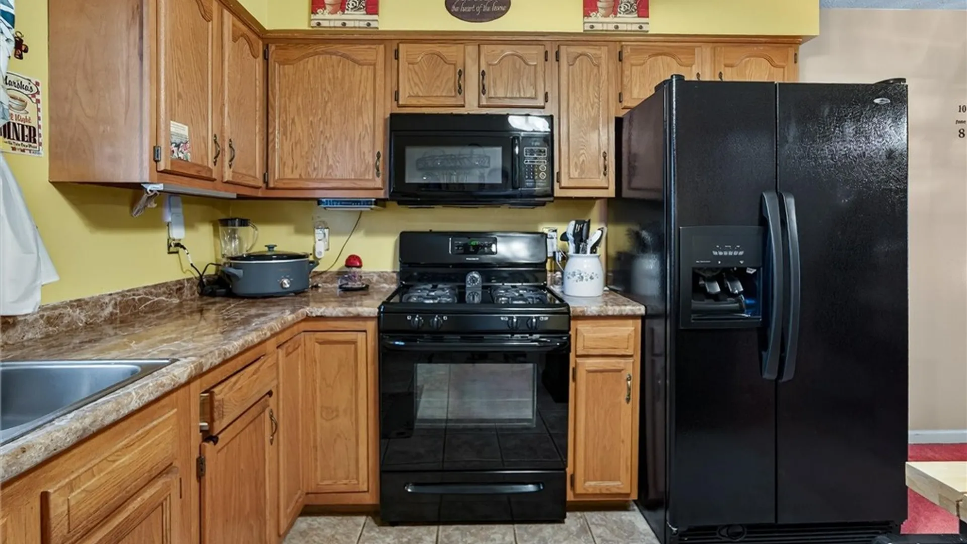 Property at 10 Wangman Street, Rochester, NY 14605 7