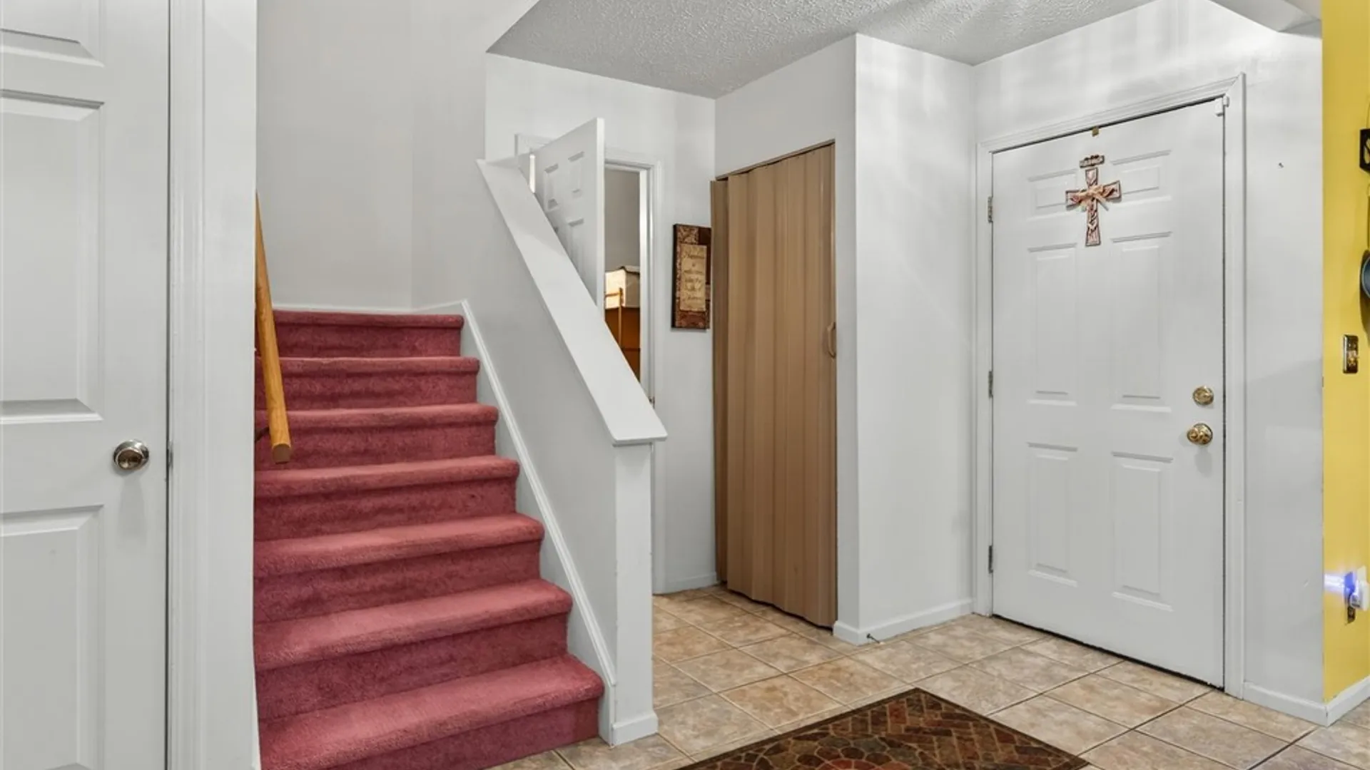 Property at 10 Wangman Street, Rochester, NY 14605 9