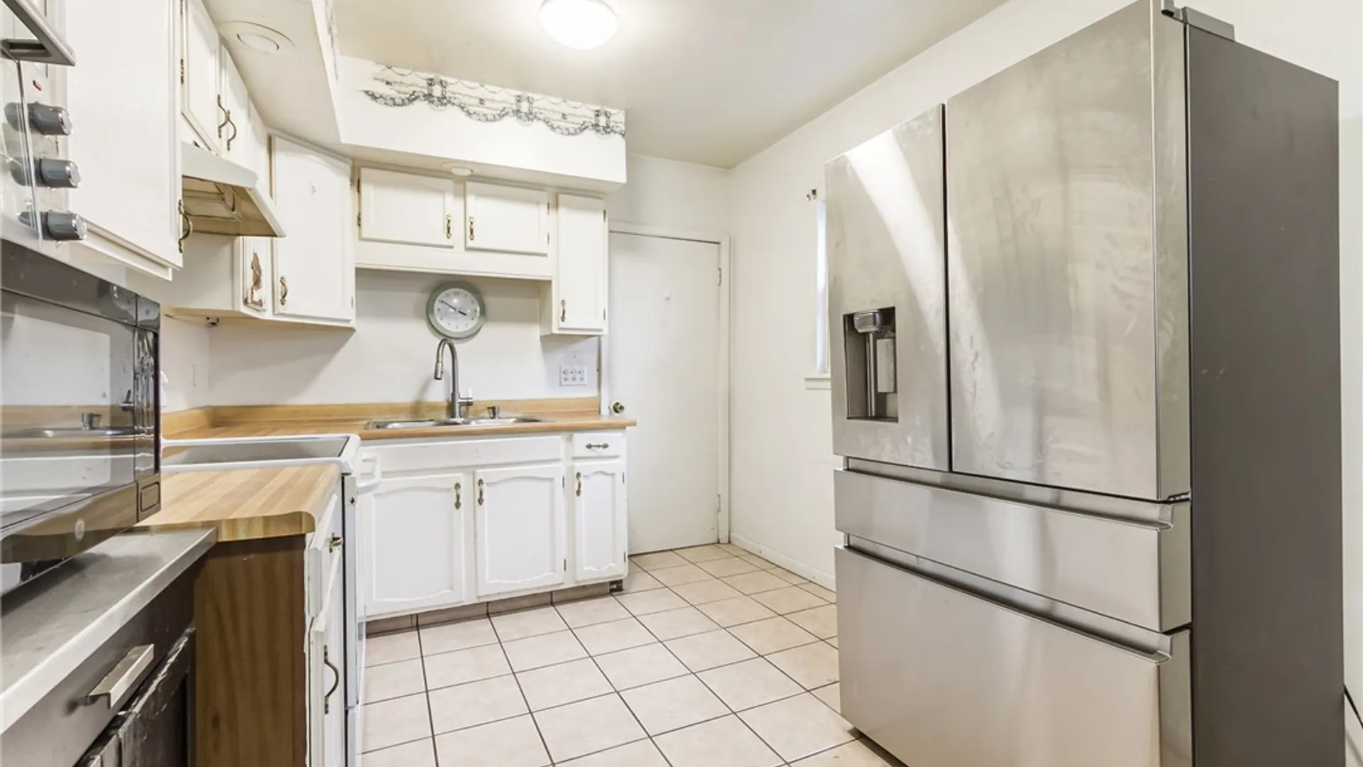 Property at 80 Eglantine Road, Greece, NY 14616 6