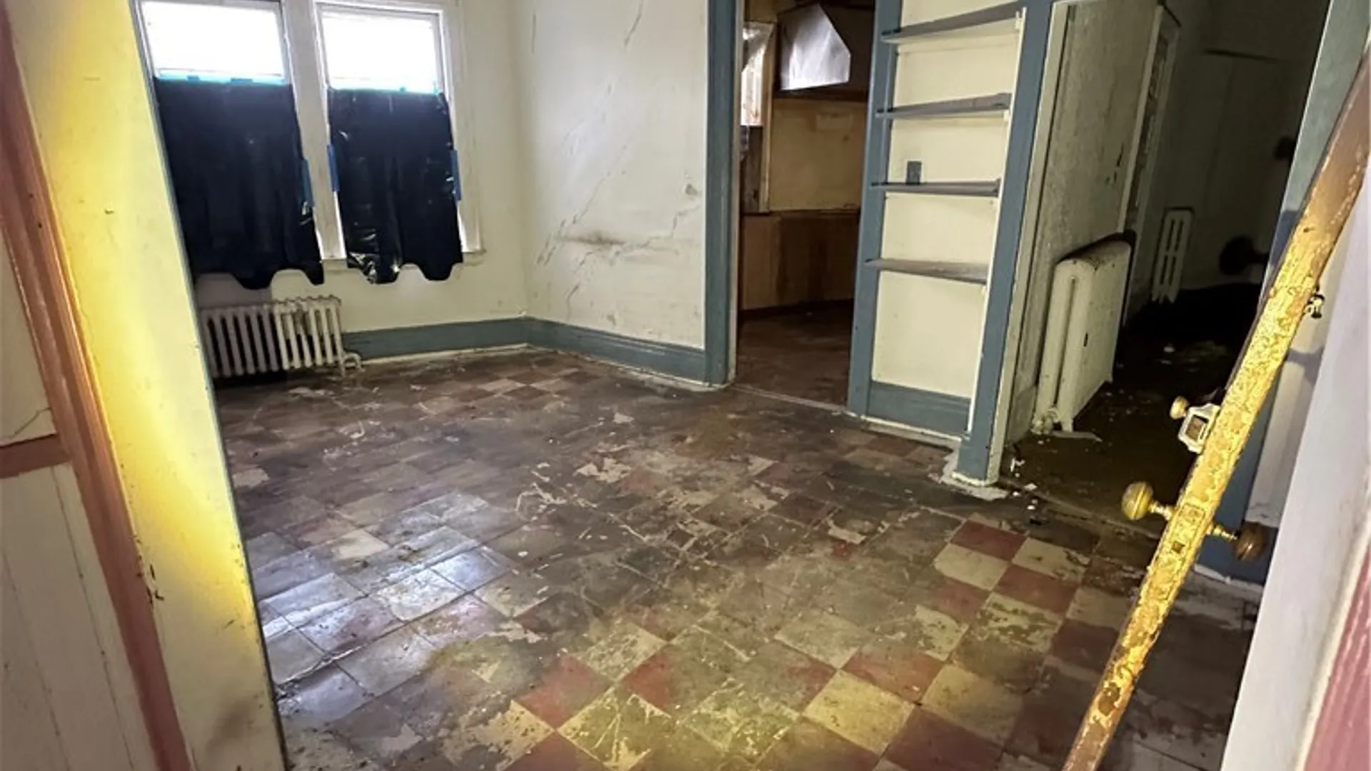 Property at 777 Kensington Avenue, Buffalo, NY 14215 4