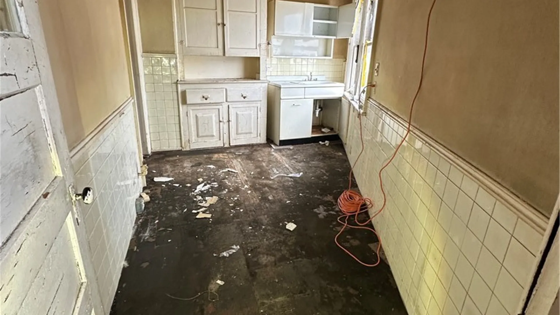 Property at 777 Kensington Avenue, Buffalo, NY 14215 9