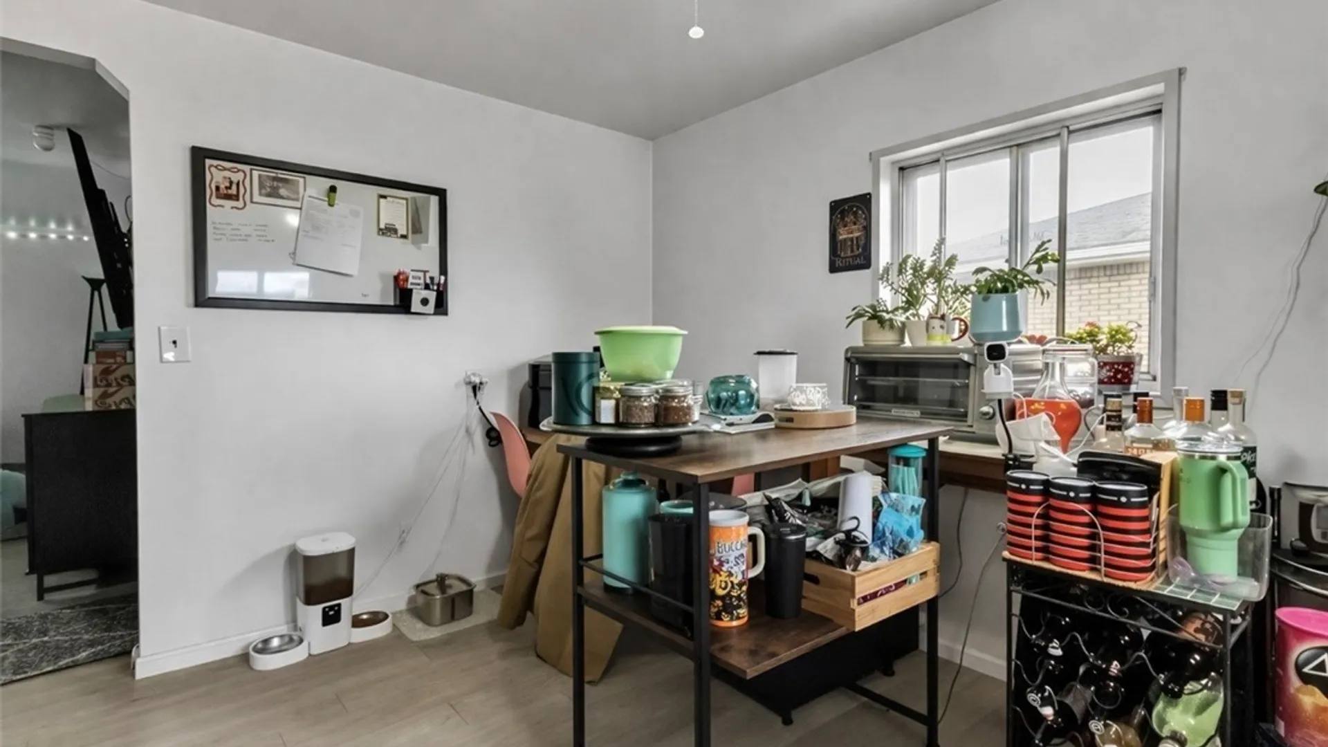 Property at 75 Beach Road, Cheektowaga, NY 14225 11