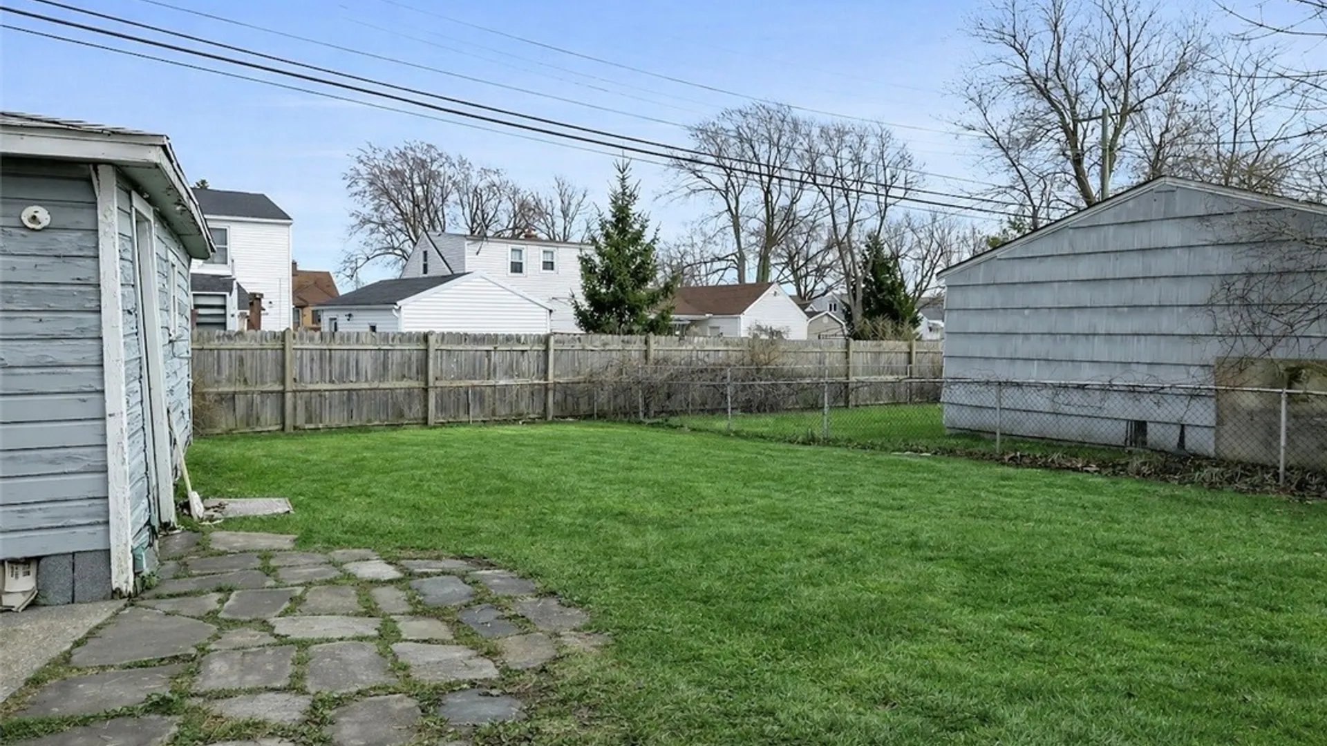 Property at 75 Beach Road, Cheektowaga, NY 14225 18