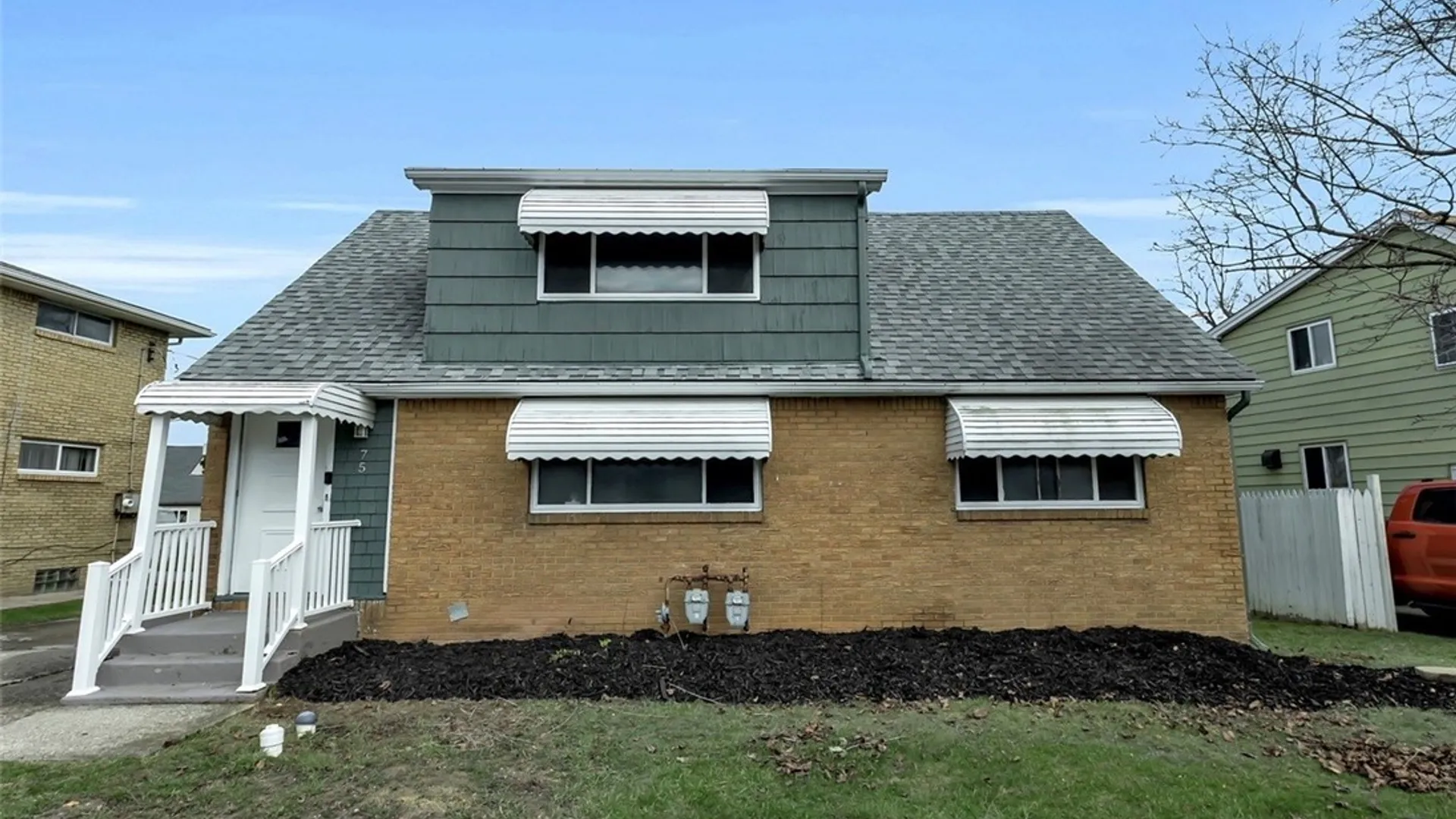 Property at 75 Beach Road, Cheektowaga, NY 14225 2