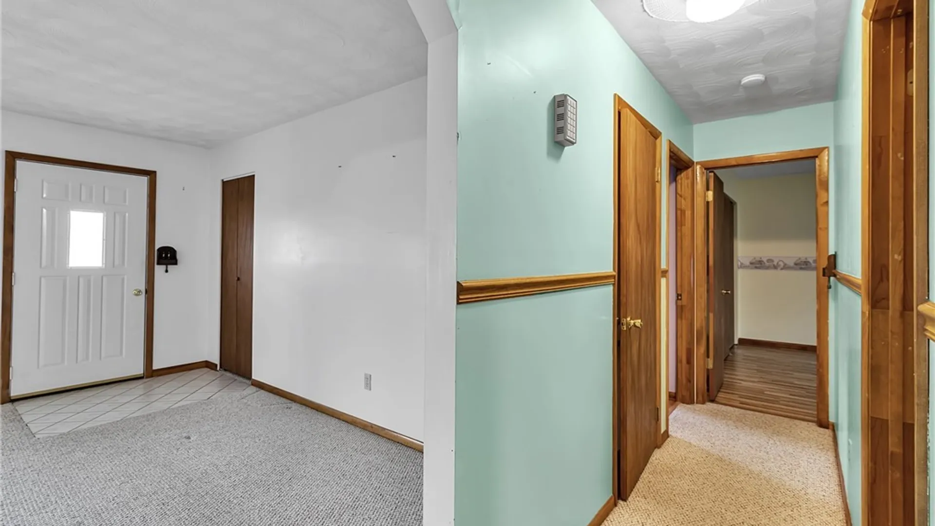Property at 4555 Chester Avenue, Niagara, NY 14305 14