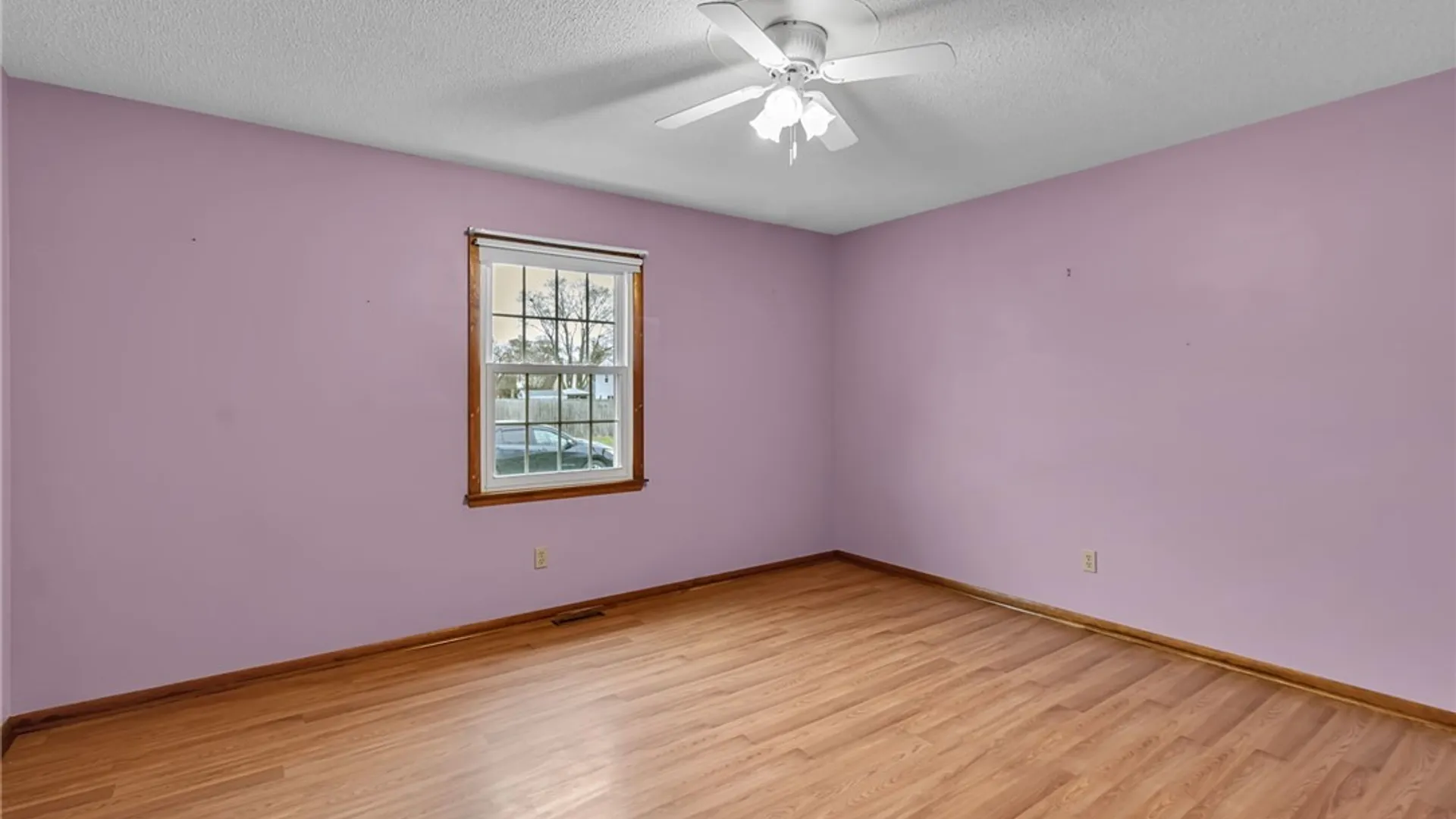 Property at 4555 Chester Avenue, Niagara, NY 14305 15