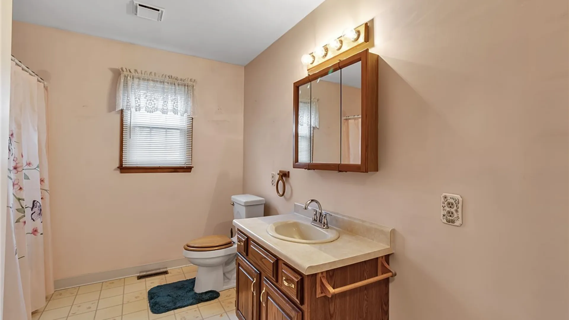 Property at 4555 Chester Avenue, Niagara, NY 14305 21