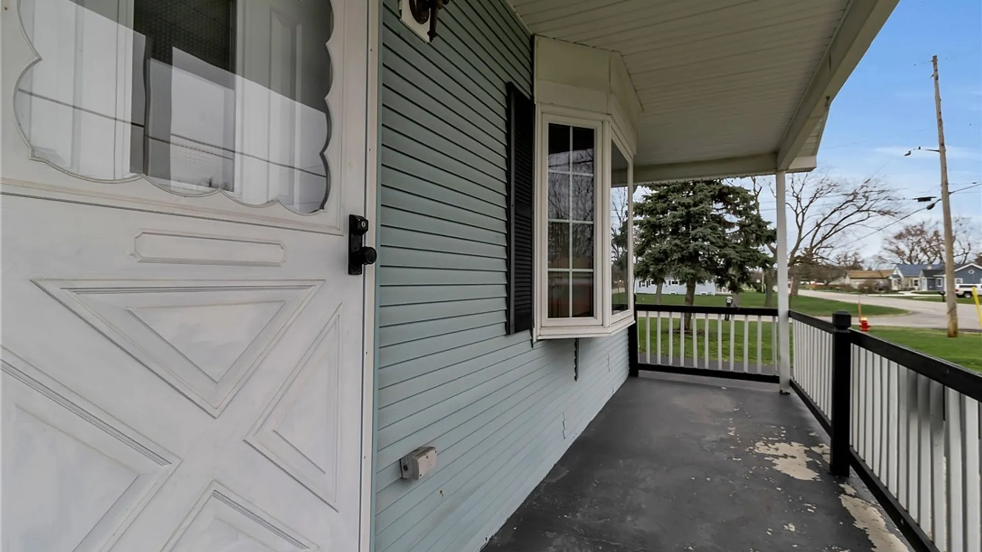 Property at 4555 Chester Avenue, Niagara, NY 14305 4