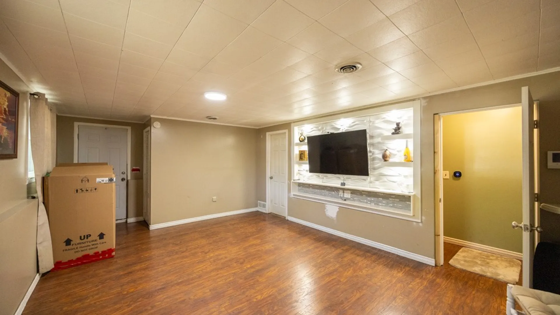 Property at 268 Angelus Drive, Irondequoit, NY 14622 15