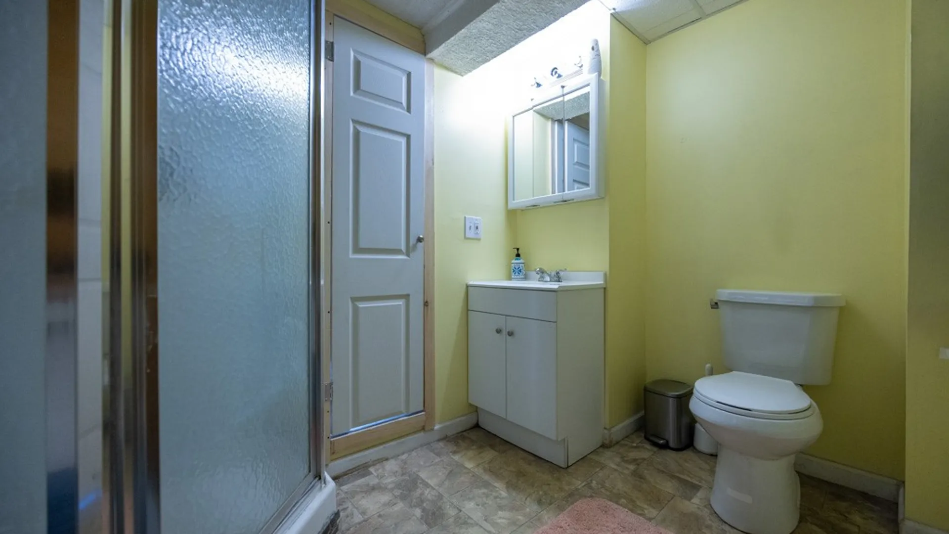 Property at 268 Angelus Drive, Irondequoit, NY 14622 17