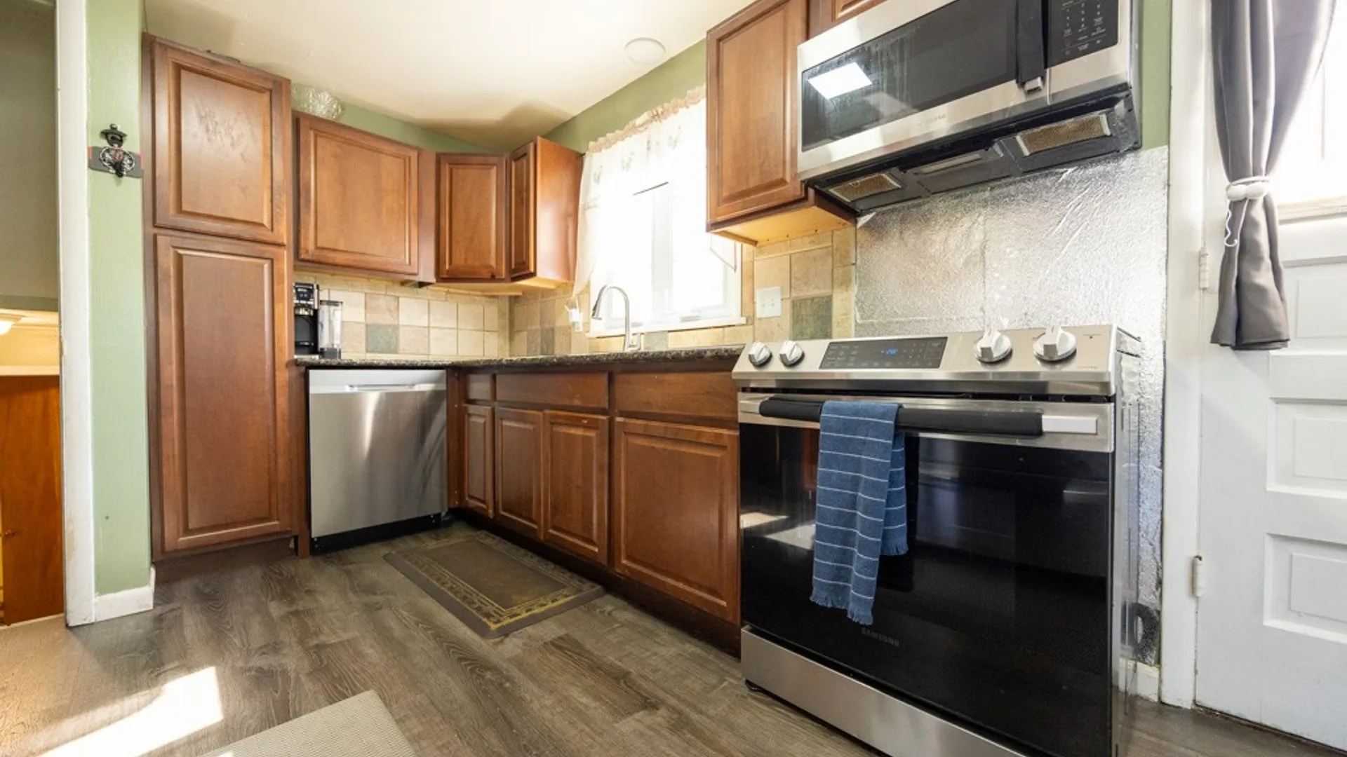 Property at 268 Angelus Drive, Irondequoit, NY 14622 23