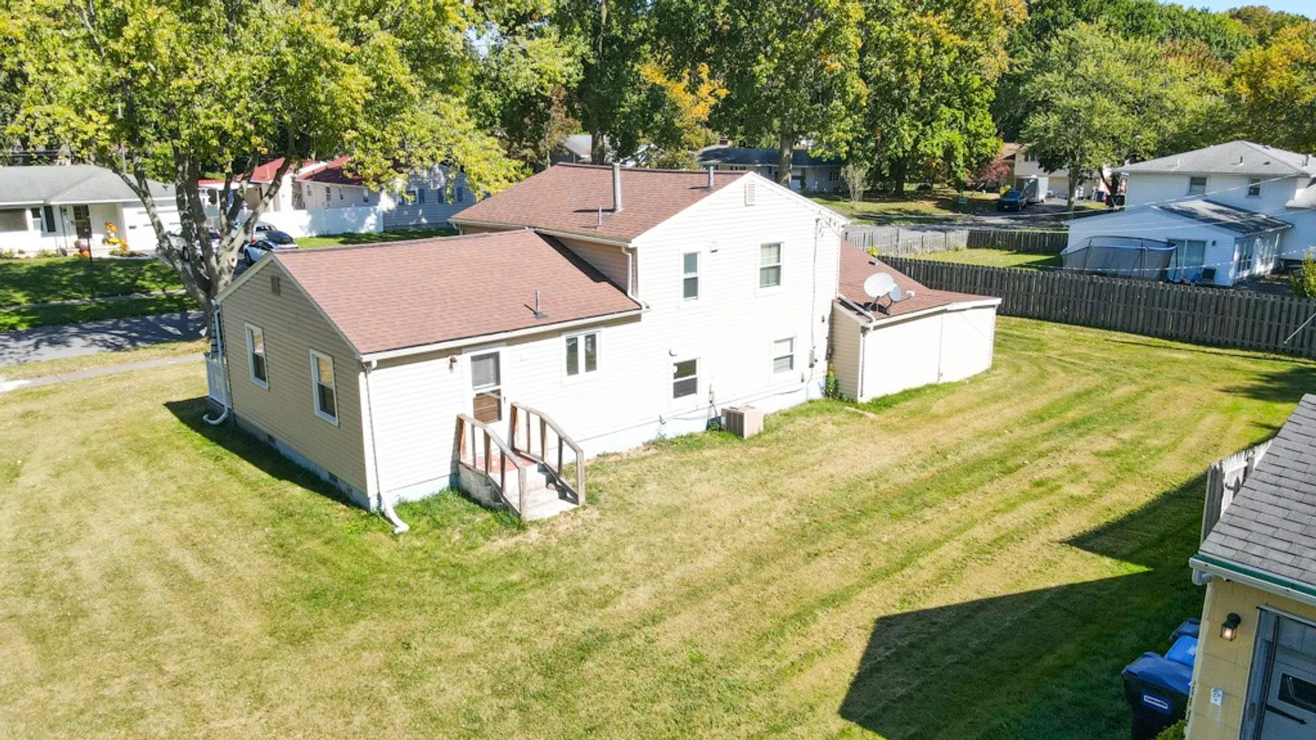 Property at 268 Angelus Drive, Irondequoit, NY 14622 5