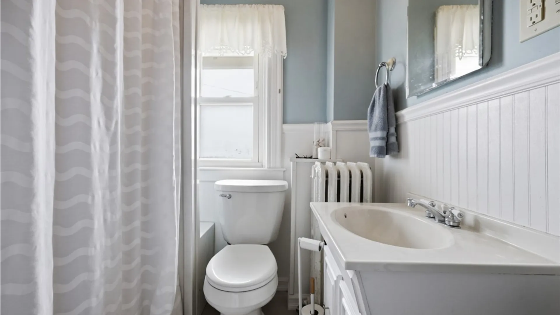 Property at 4140 Lewiston Road, Niagara Falls, NY 14305 32