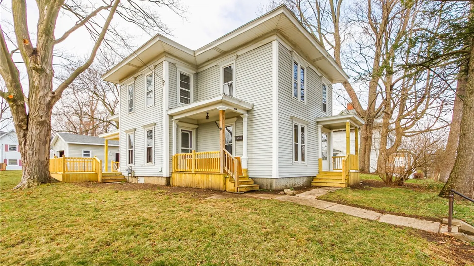Property at 27 Center Street, Perry, NY 14530 5
