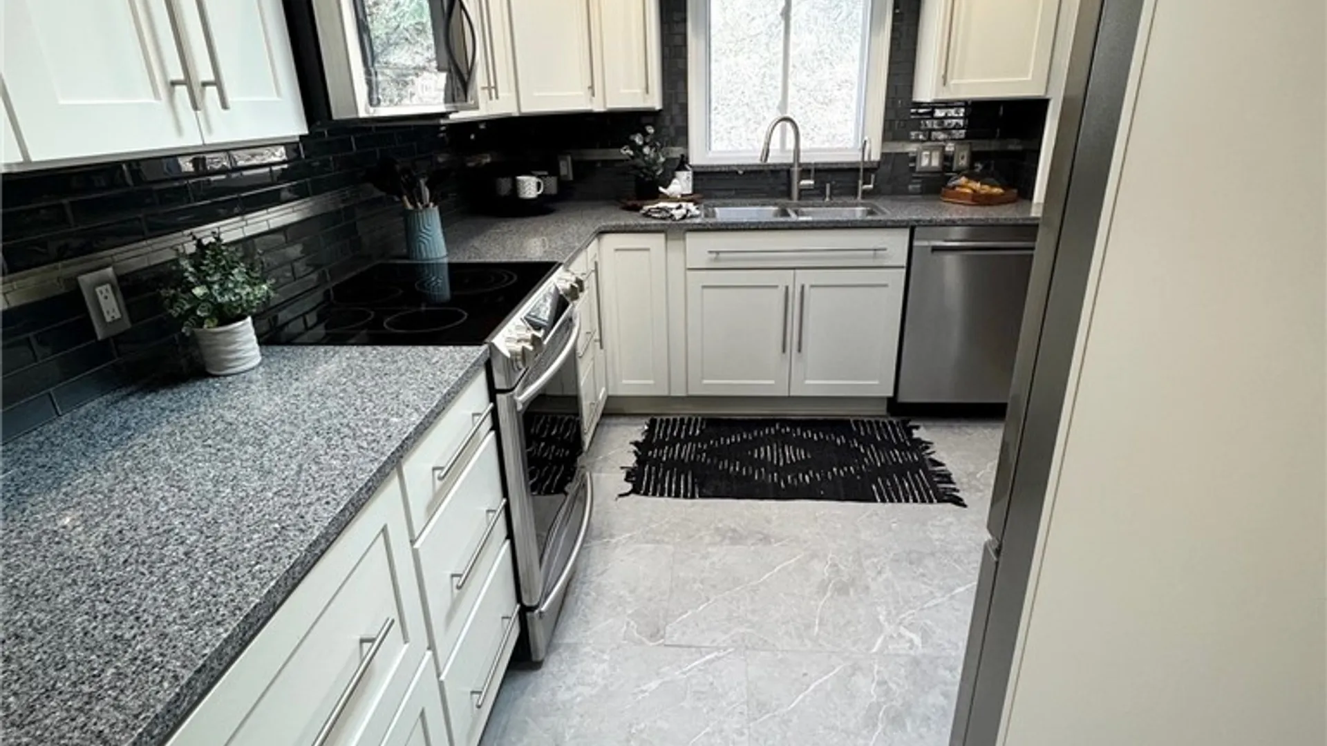 Property at 47 Brooktree Drive, Perinton, NY 14526 12