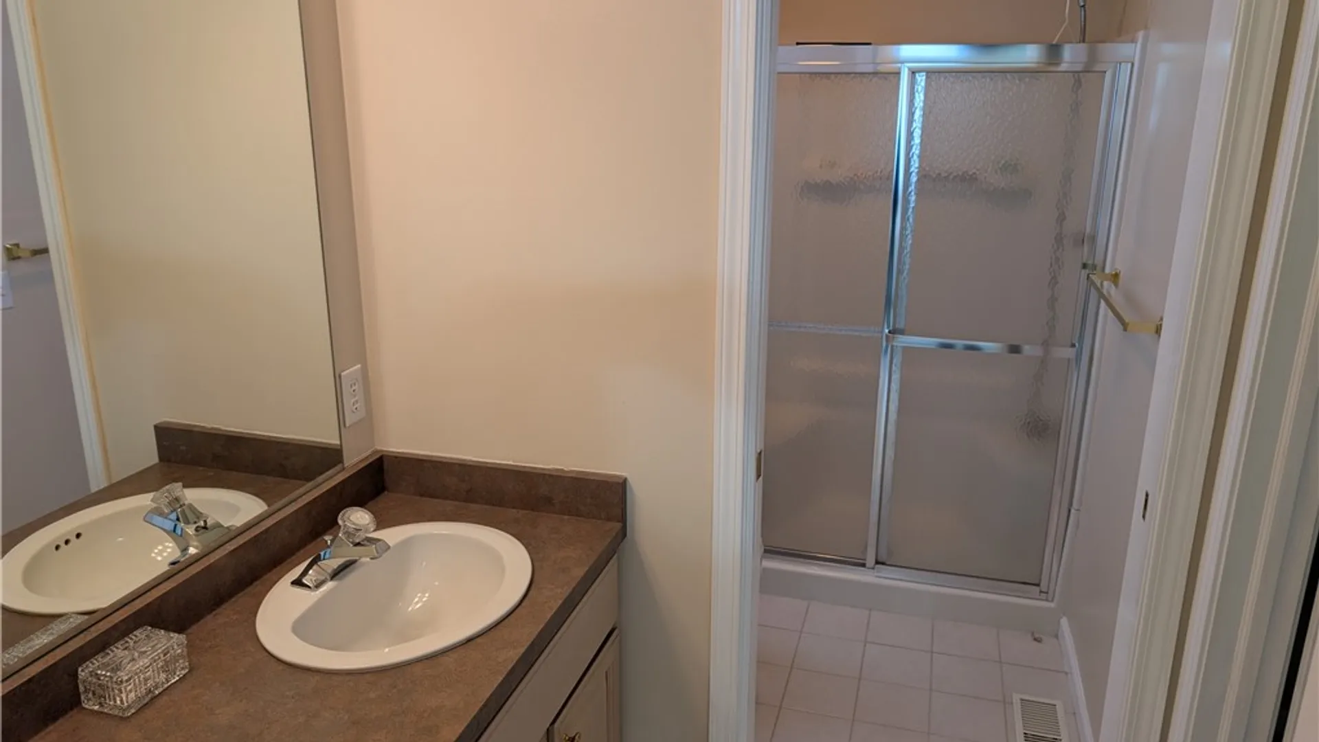 Property at 55 Barclay Court, Greece, NY 14612 16