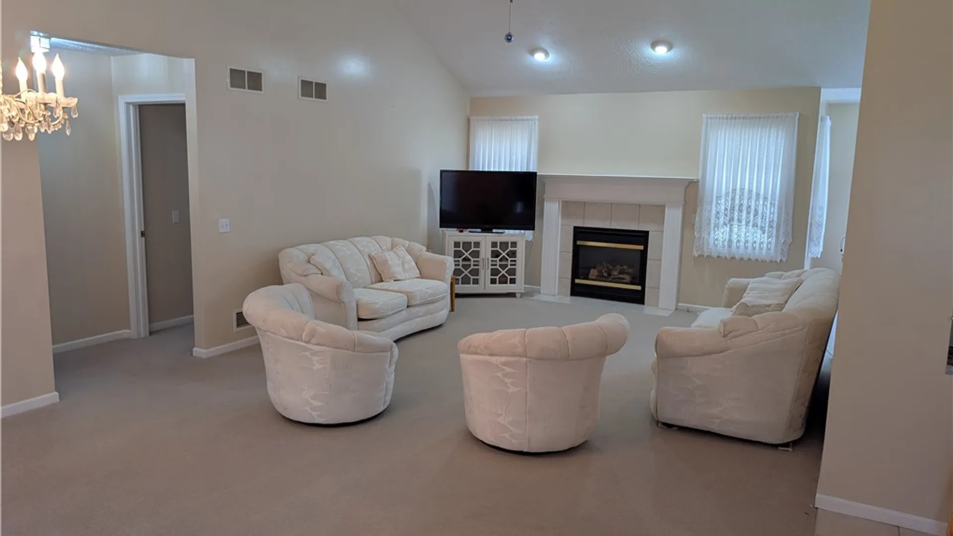 Property at 55 Barclay Court, Greece, NY 14612 9