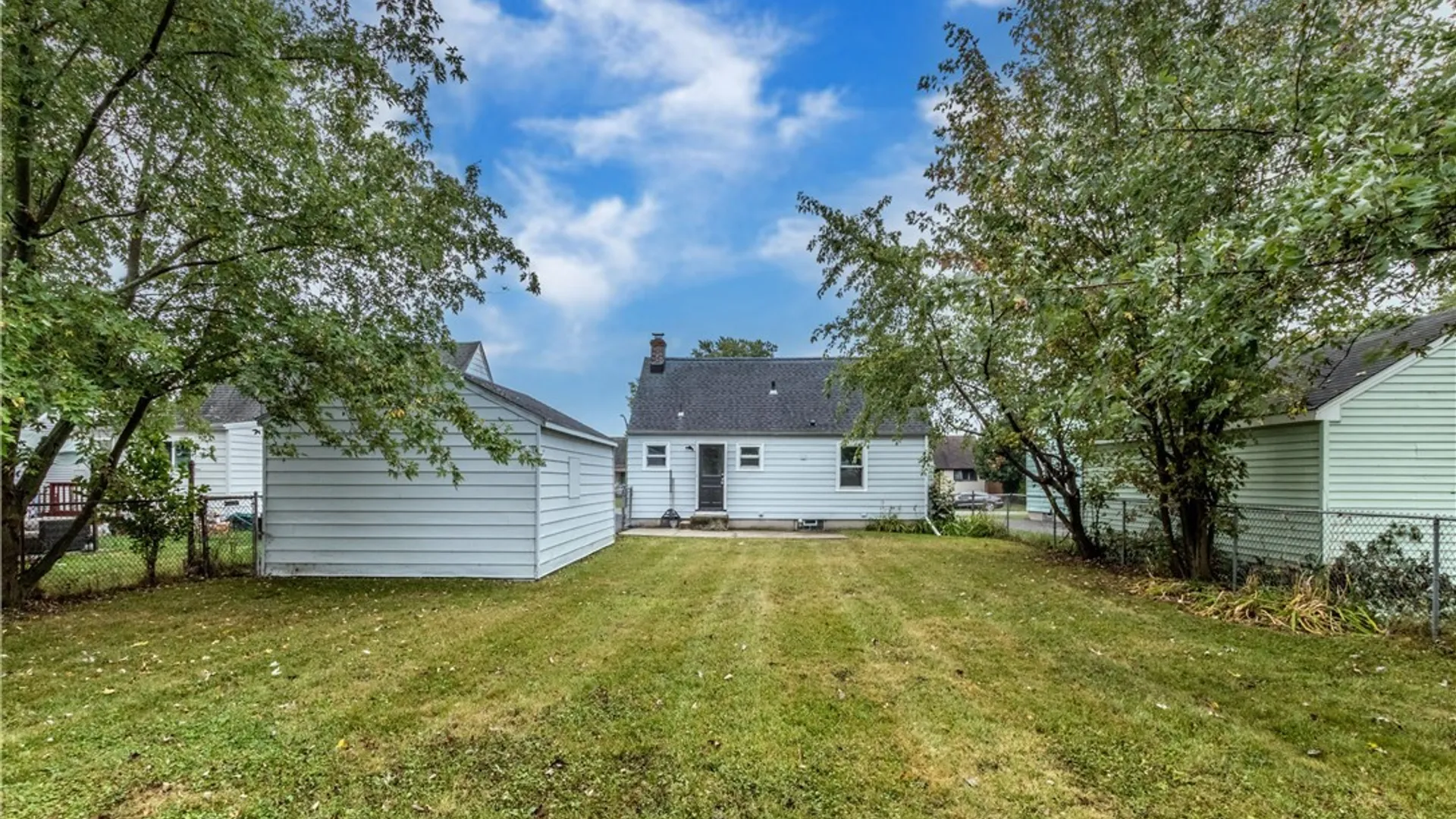 Property at 226 Westbrook Drive, Cheektowaga, NY 14225 13