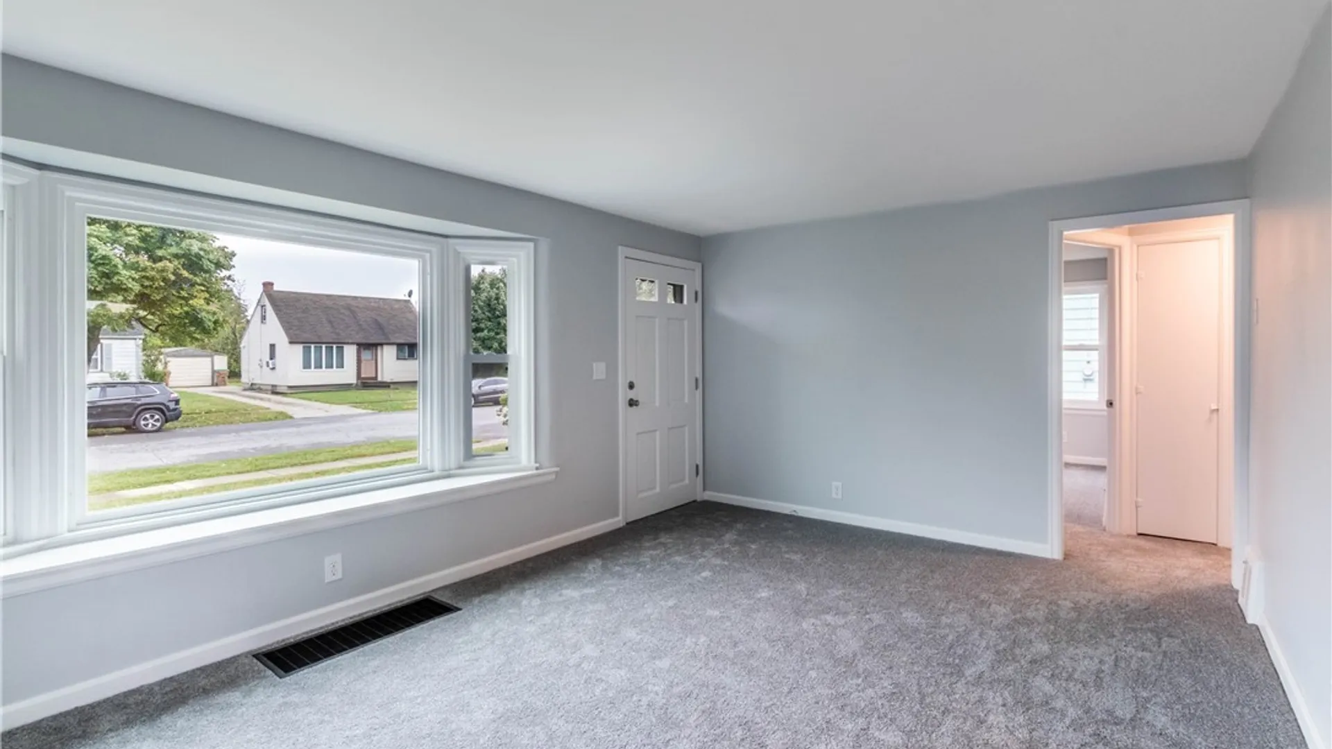 Property at 226 Westbrook Drive, Cheektowaga, NY 14225 24